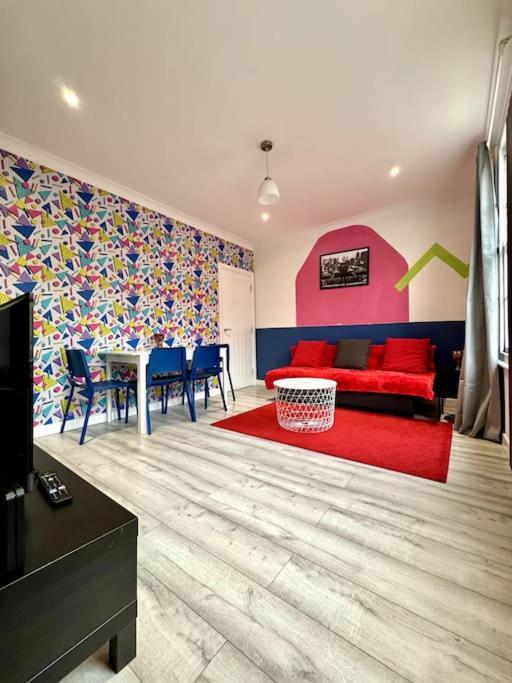 Appartamento The Hidden Gem *2-bed Apt* Londra