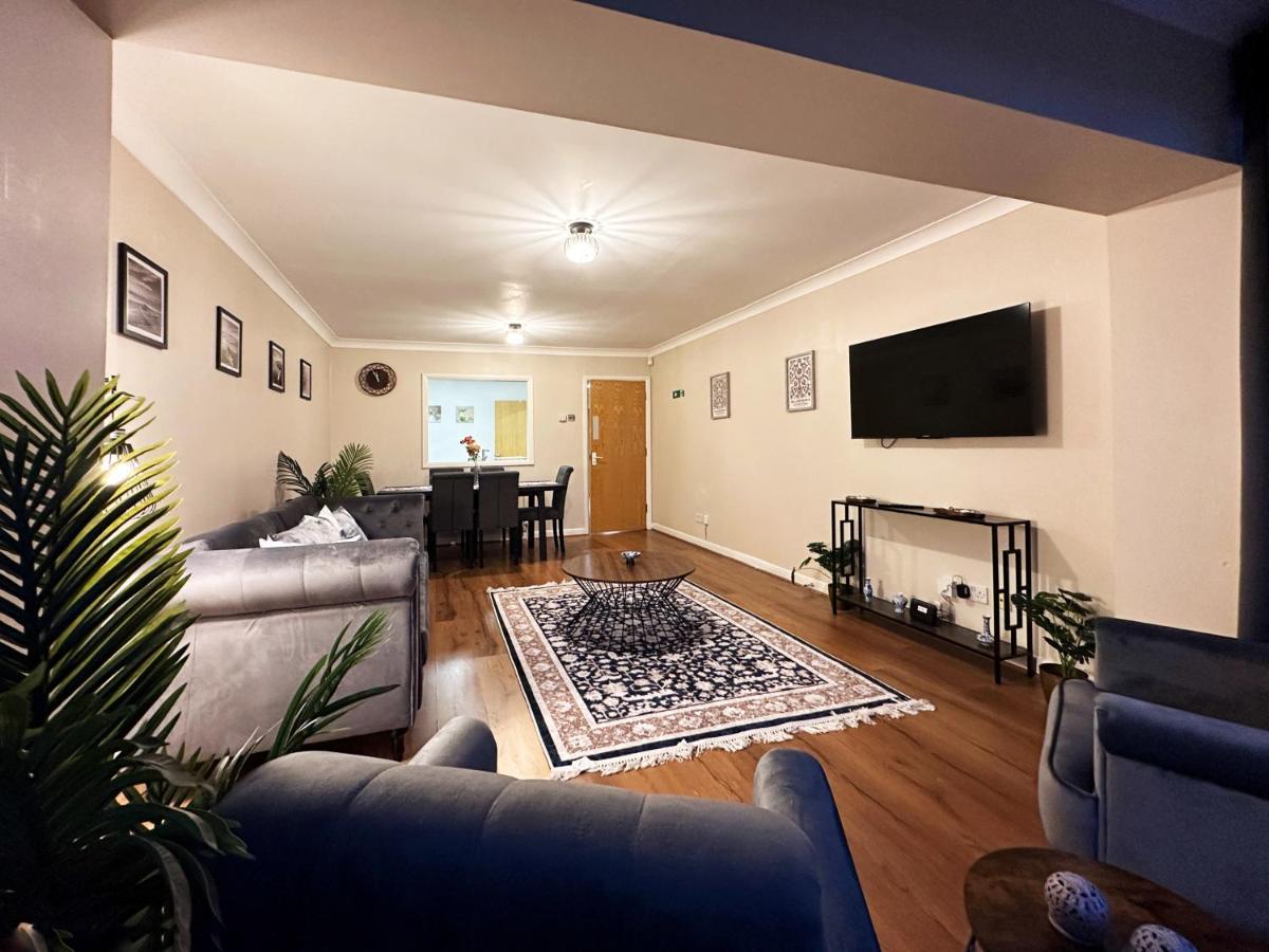 Tina Place In Tower Hill - 2 Double Beds, Max 4 People, Great Location In * Londres