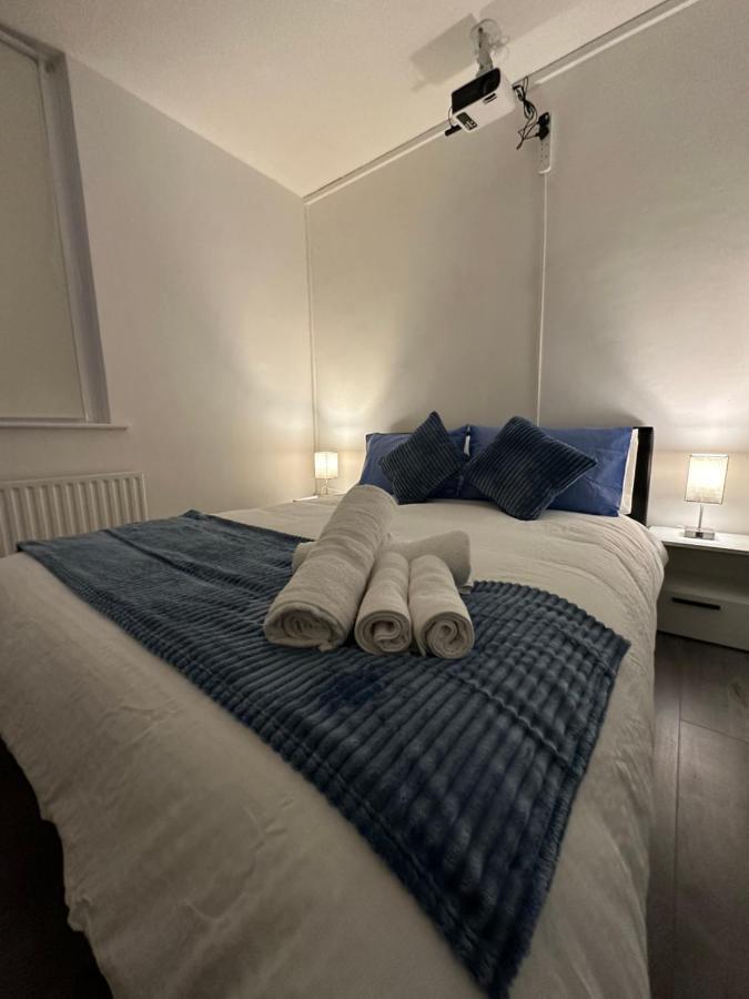 Unique Double Bedroom London