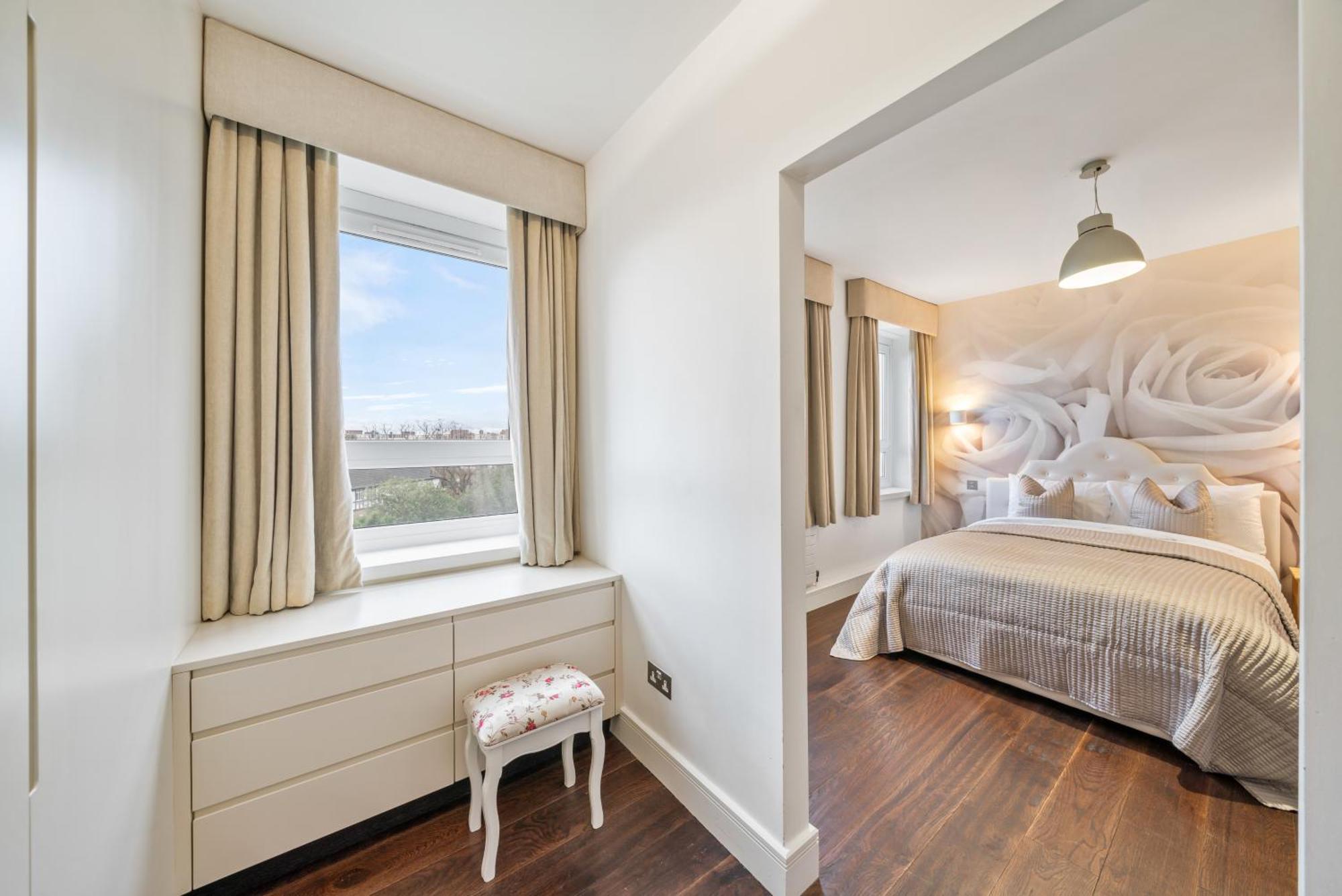 Relax, Play And Work In Appartement