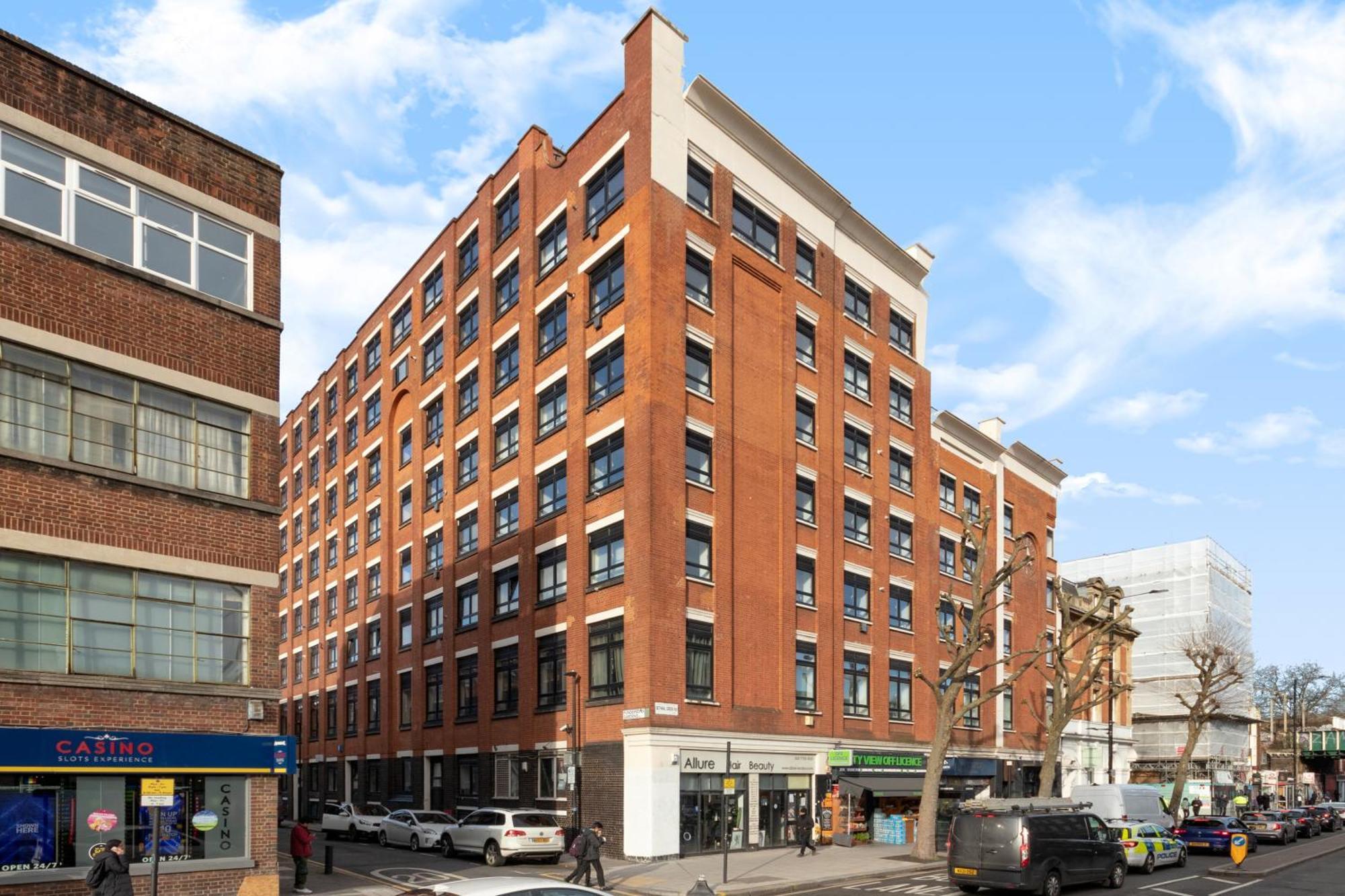2 Bed Bethnal Penthouse Appartement