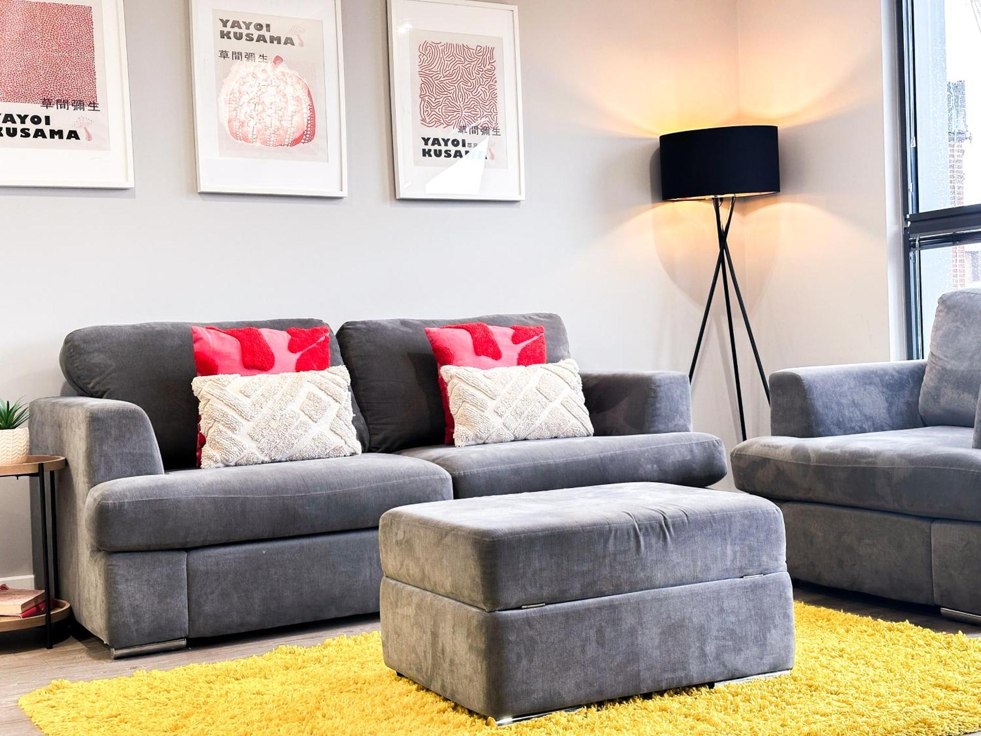 Contemporary With Private Terraces In Shoreditch, Hoxton, Islington * Londen
