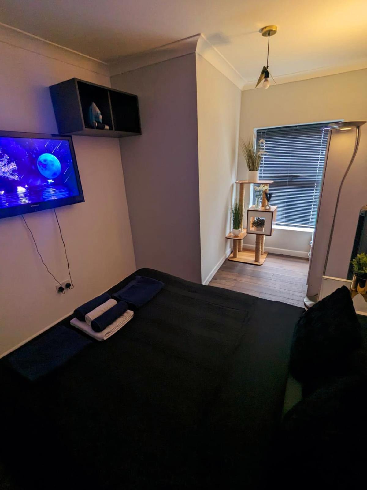 Bright & Modern In Hackney Wick E3 Apartment London