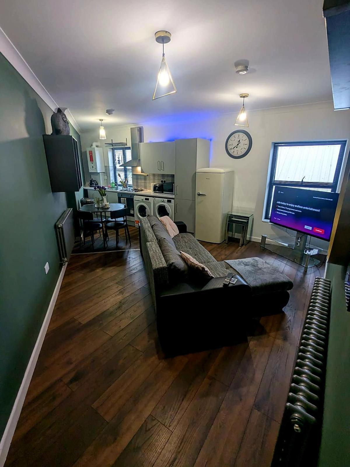 Bright & Modern In Hackney Wick E3 * London