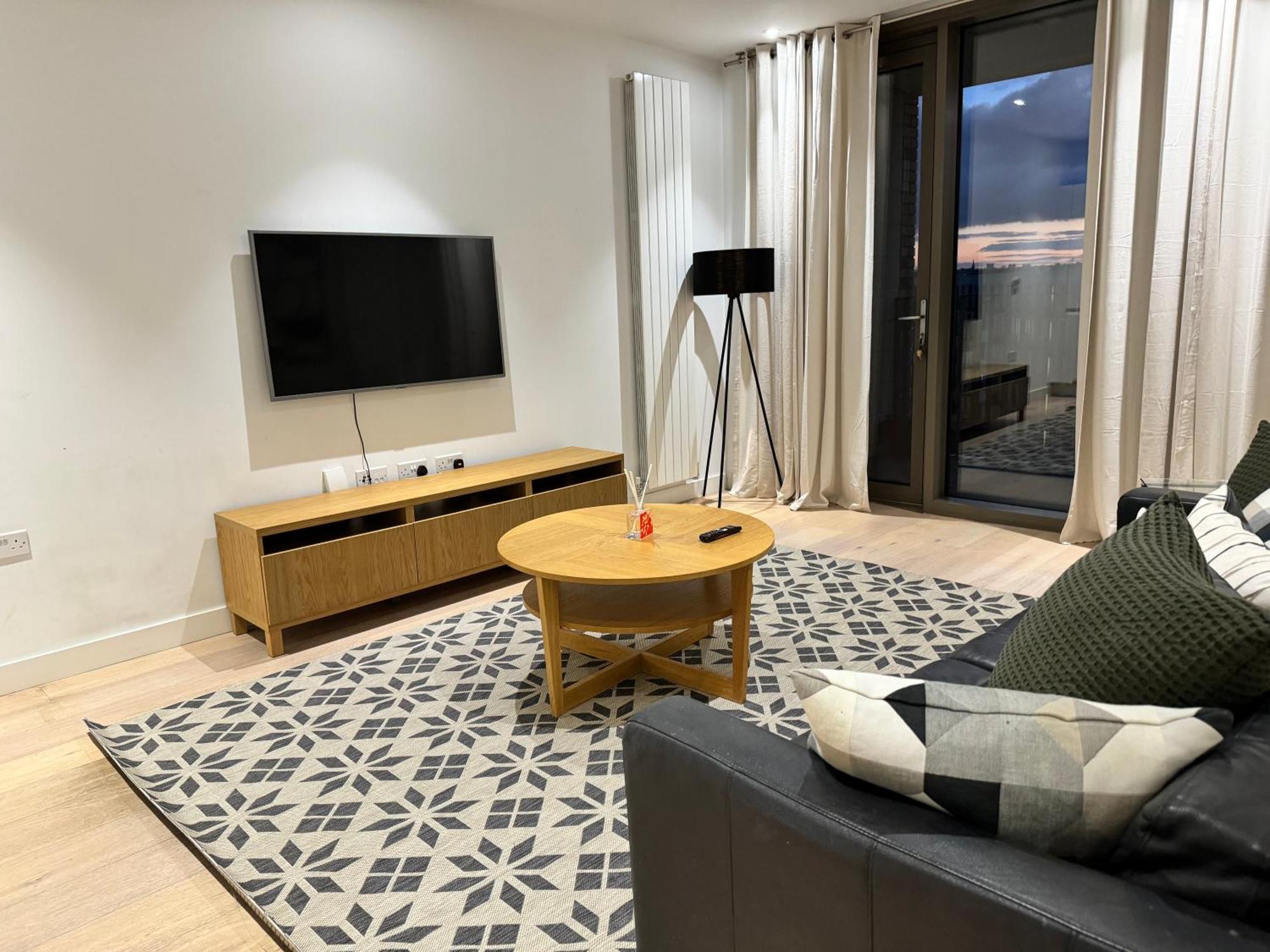 Docklands Stunning 2 Bed