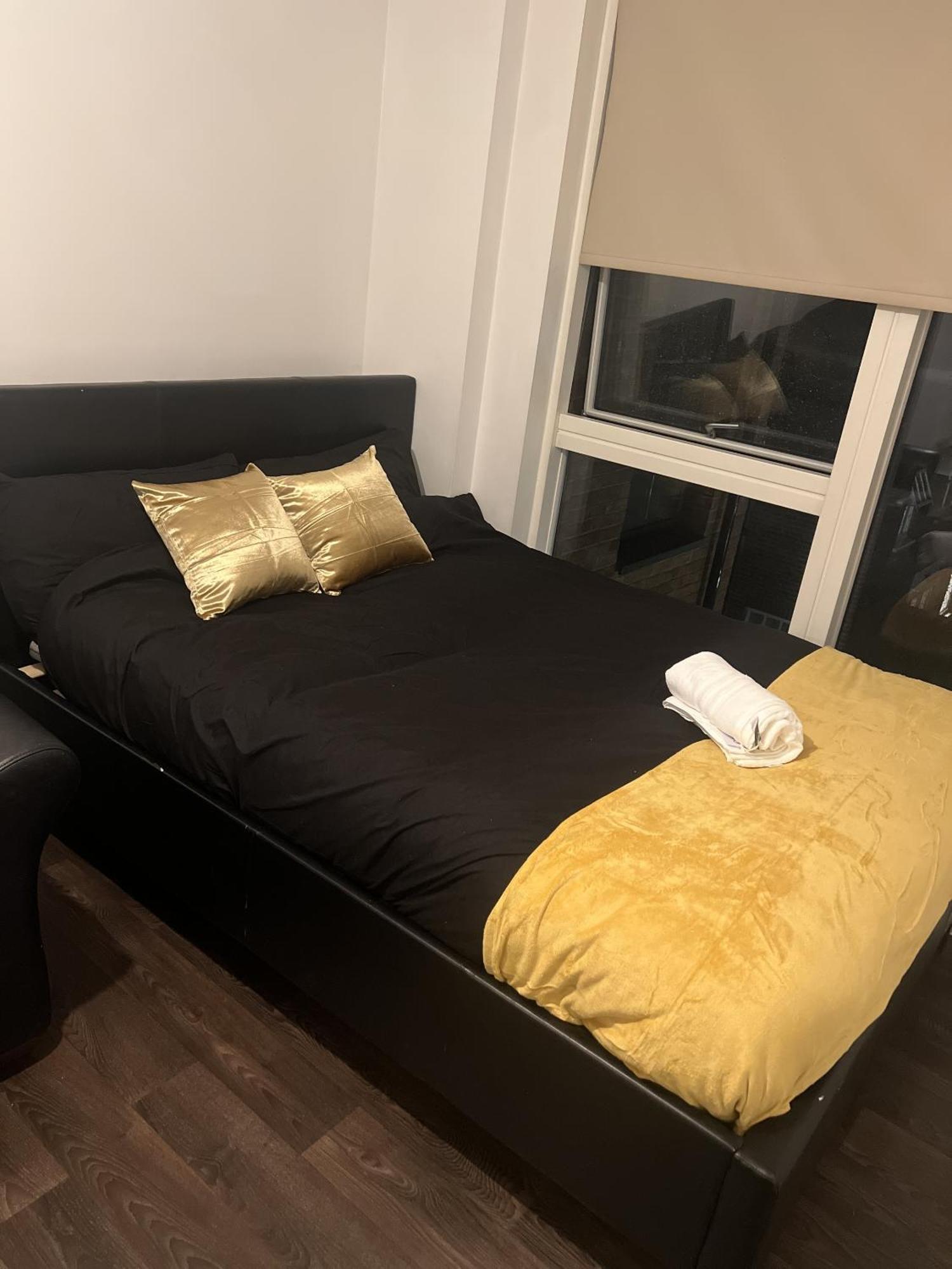 Appartement Private Flat In *