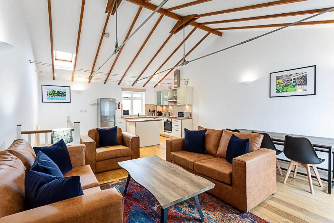 Vakantiehuis Light And Airy Upside Down House In Hackney *