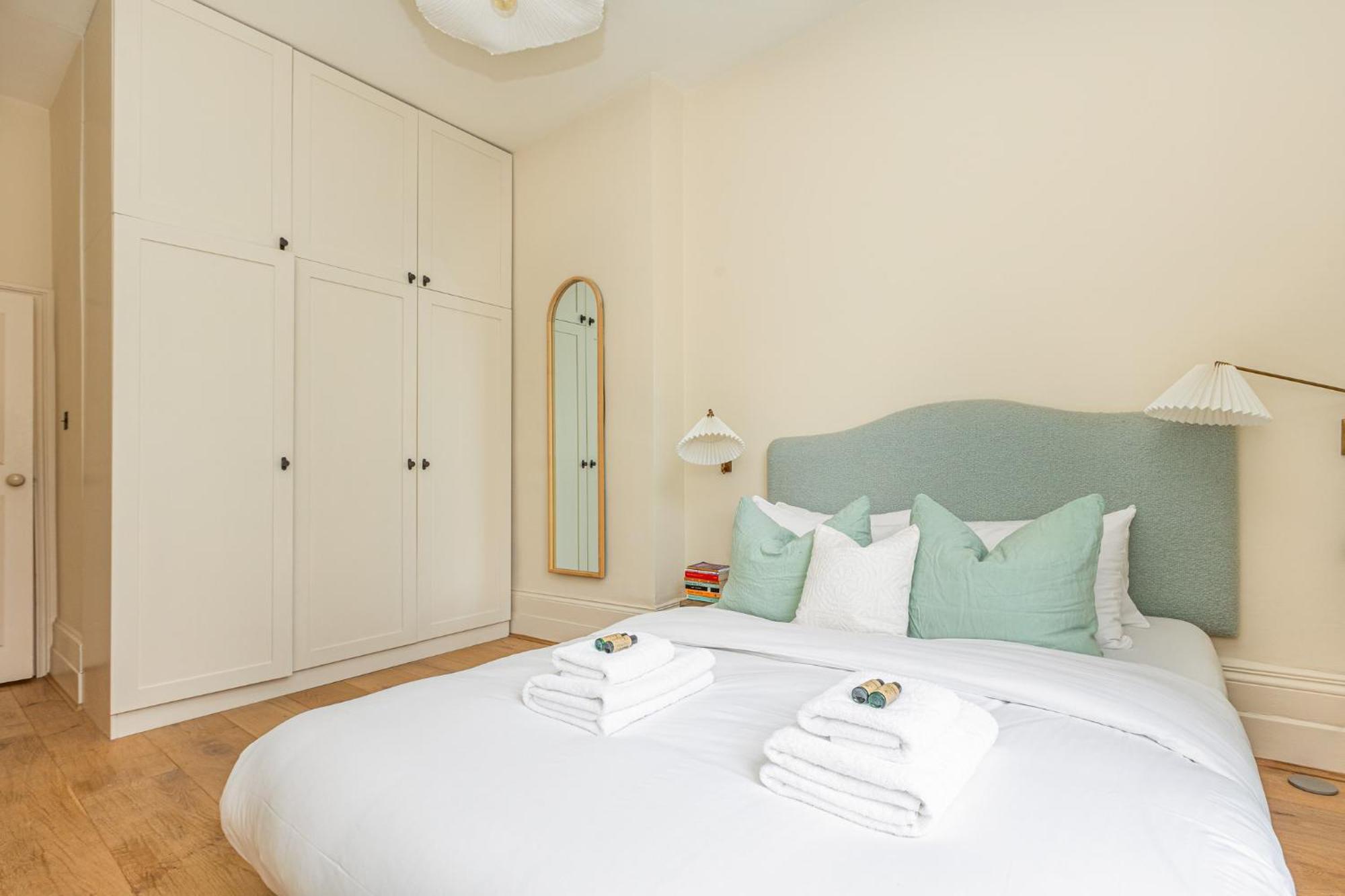 Victorian 1br Flat, Hidden Gem In Hackney Appartement