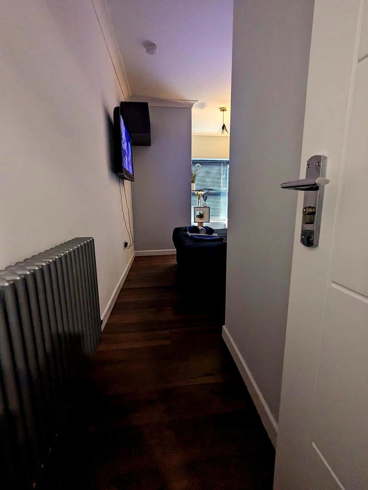 Bright & Modern In Hackney Wick E3 Apartment *