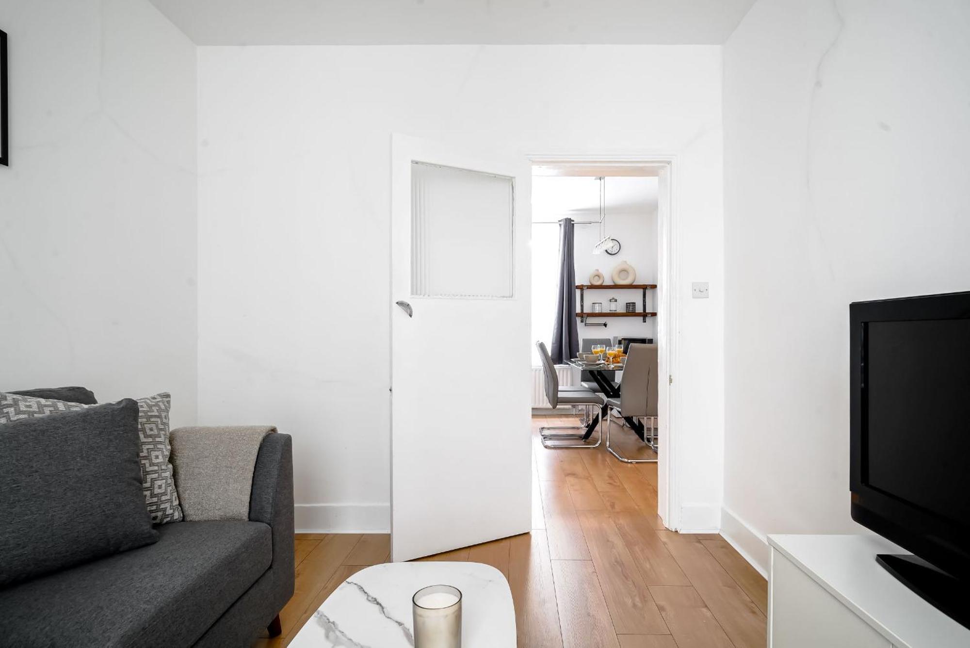 City Of London 2Br - Cityapartmentstay