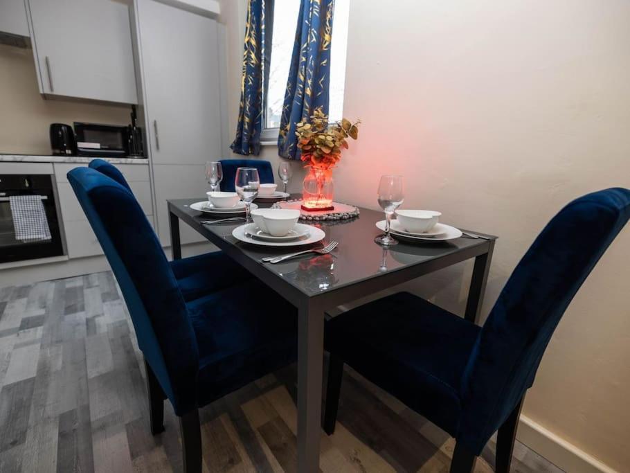 1 Bedroom-sofabed-worktable-4-wifi-parking Appartamento *