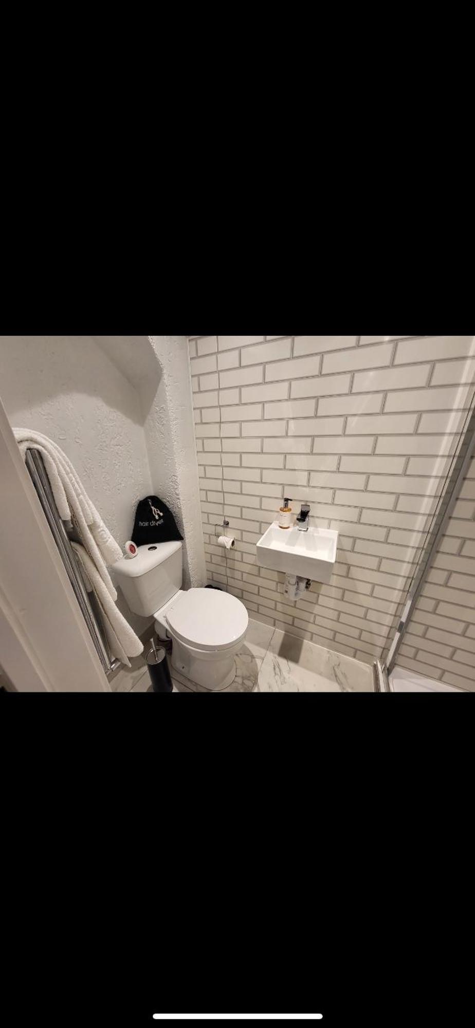 Innit Townhouse Apartment London