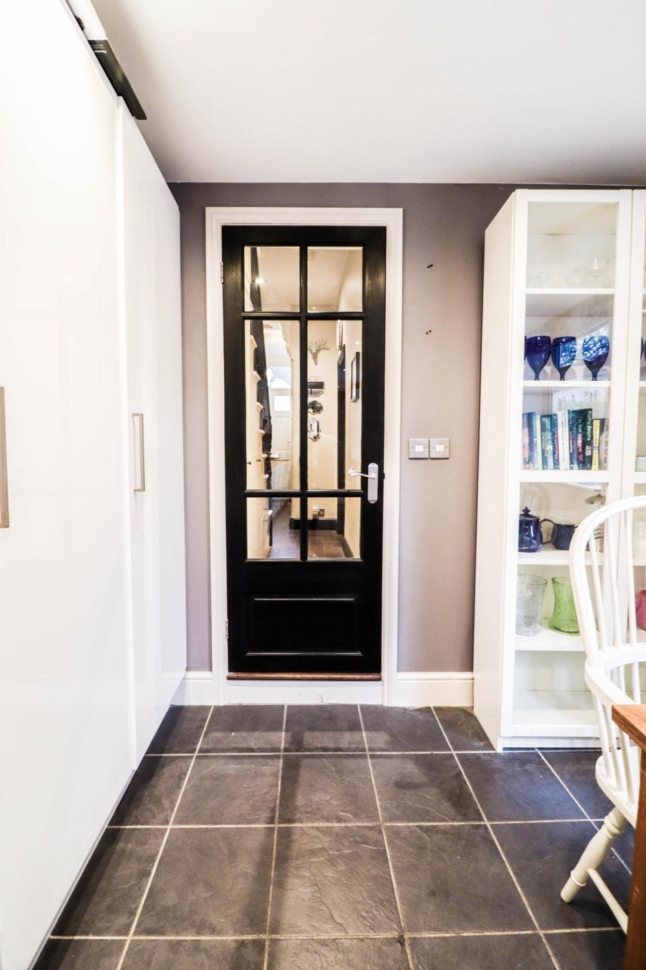 Chic 3-bedroom Family Retreat In Stratford, Fast Internet And Near Shops * Londres
