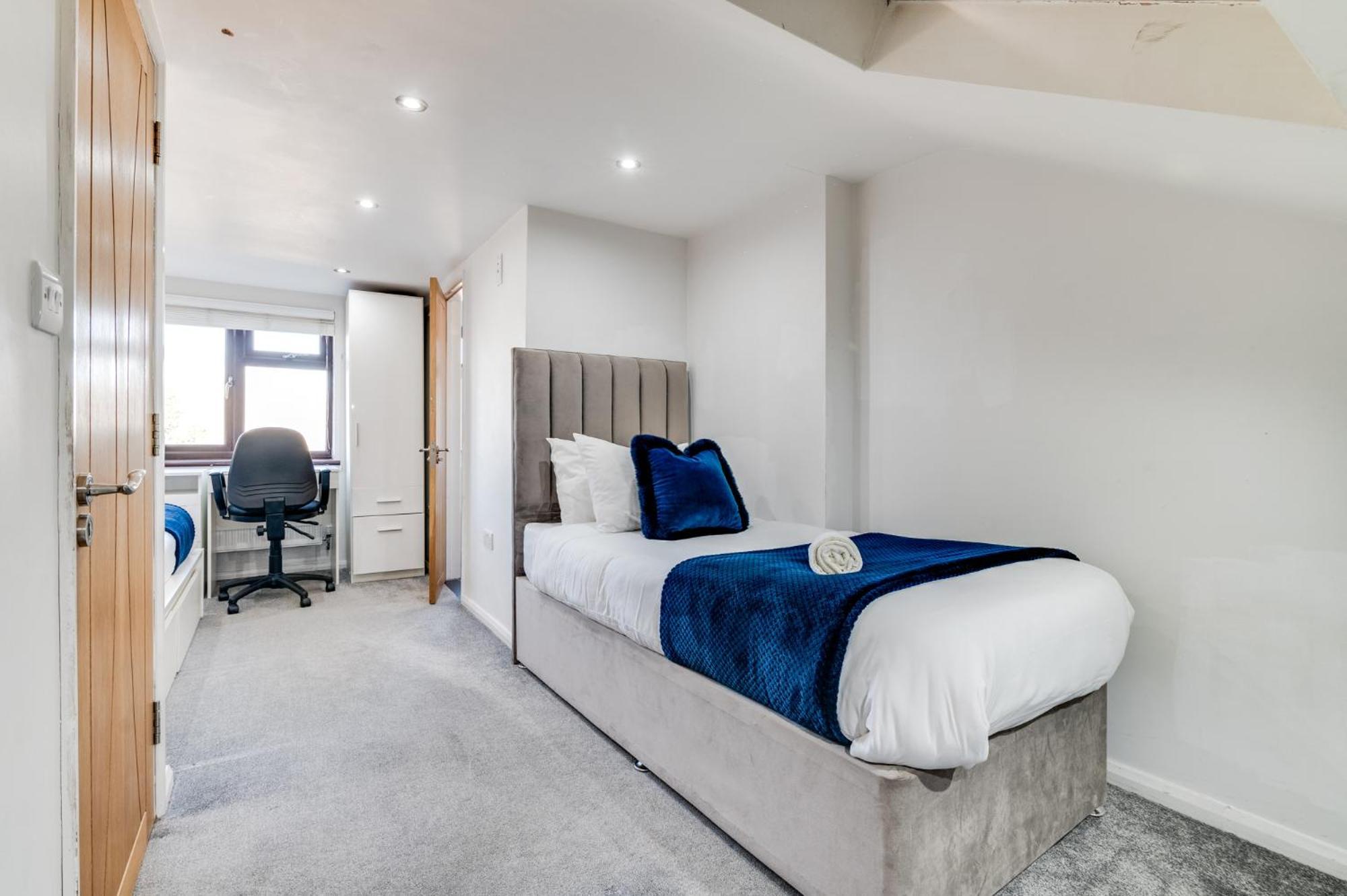 Livestay - Stylish 3-bed Gem In Trendy E1 Appartement