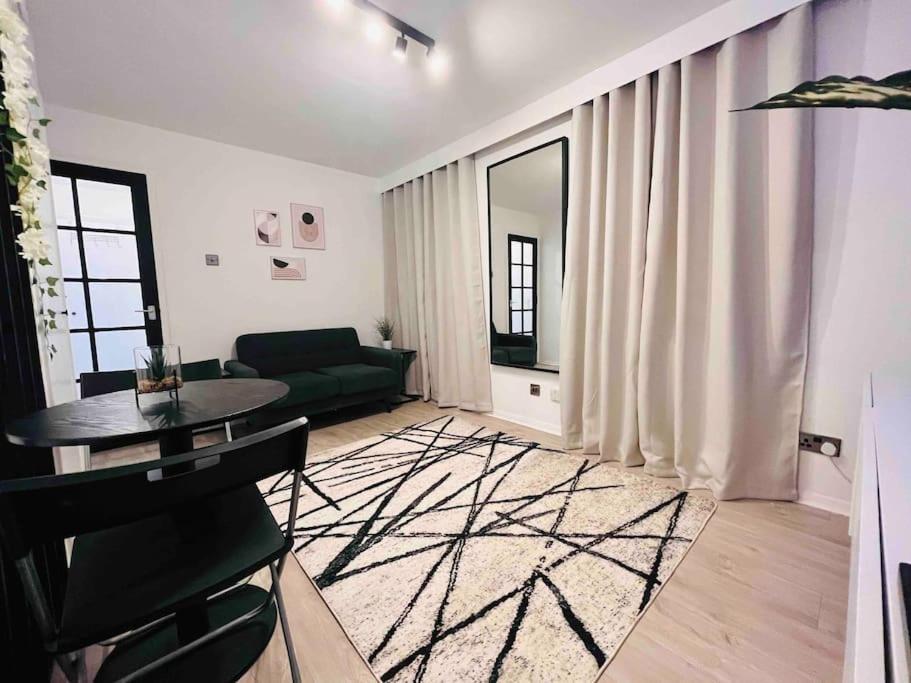 Hidden Oasis Comfy In New Cross * London