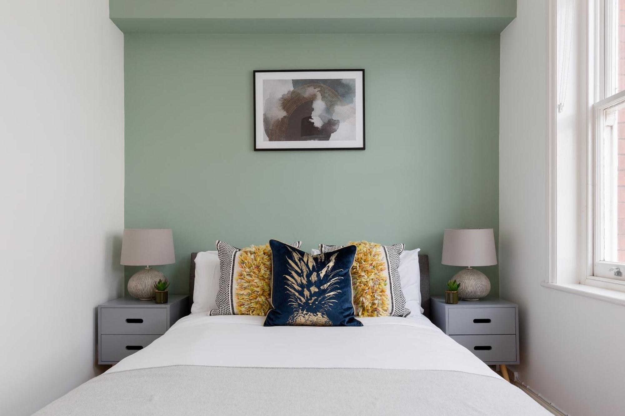 The Aldgate Flat Apartment *