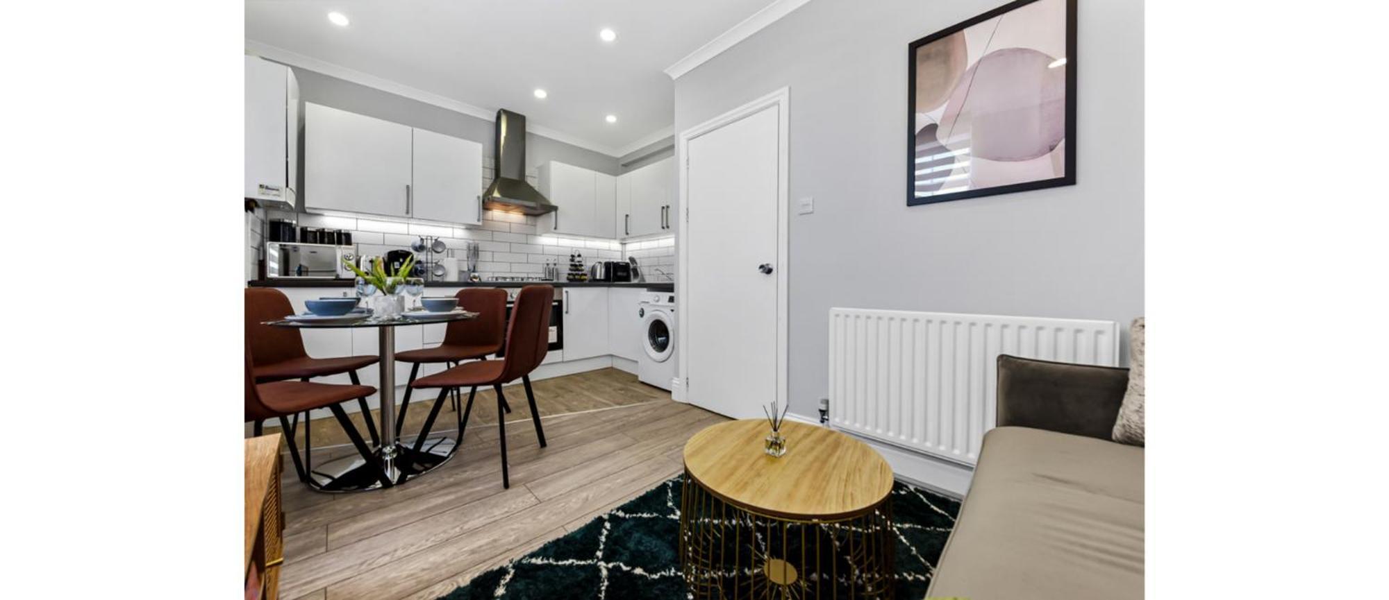Appartement Southwark Serenity: Cozy Flat With Balcony Londen