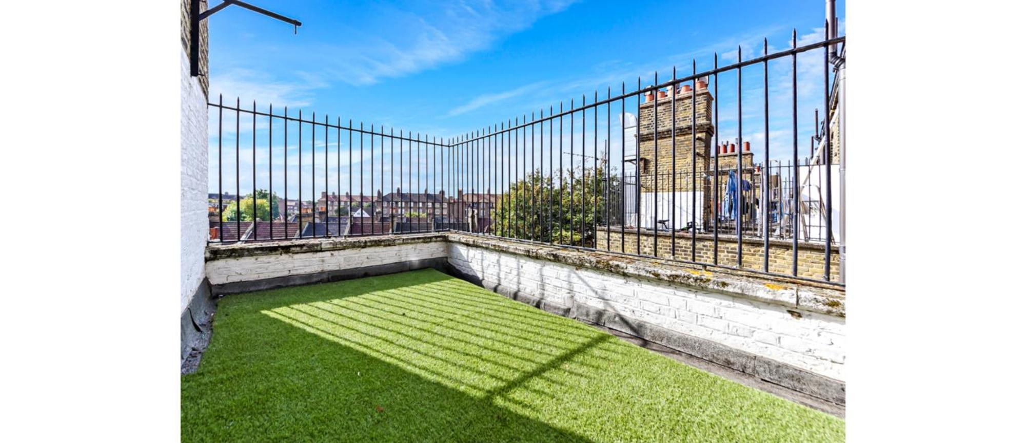 Southwark Serenity: Cozy Flat With Balcony * Londen