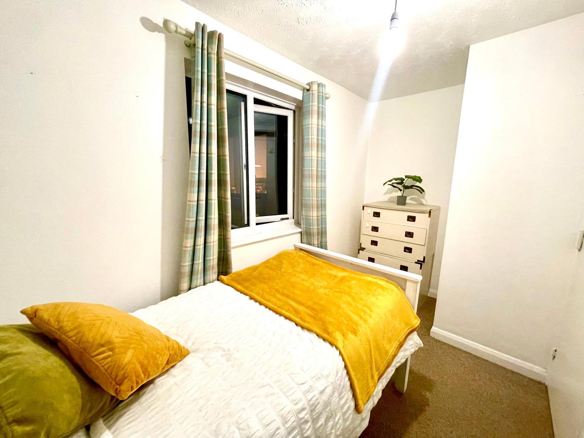 Lägenhet 2 Bed Flat Privite In Canada Water *