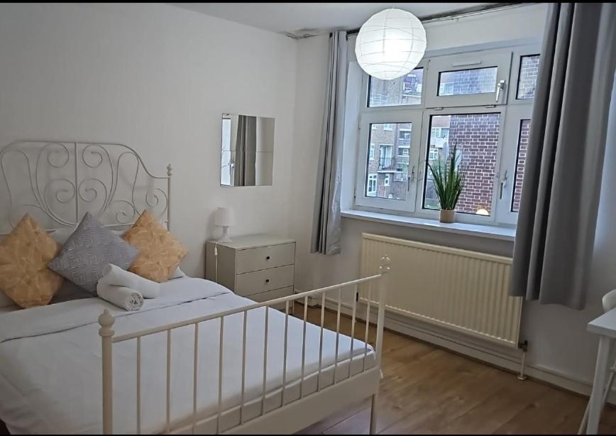 E1 Guest house