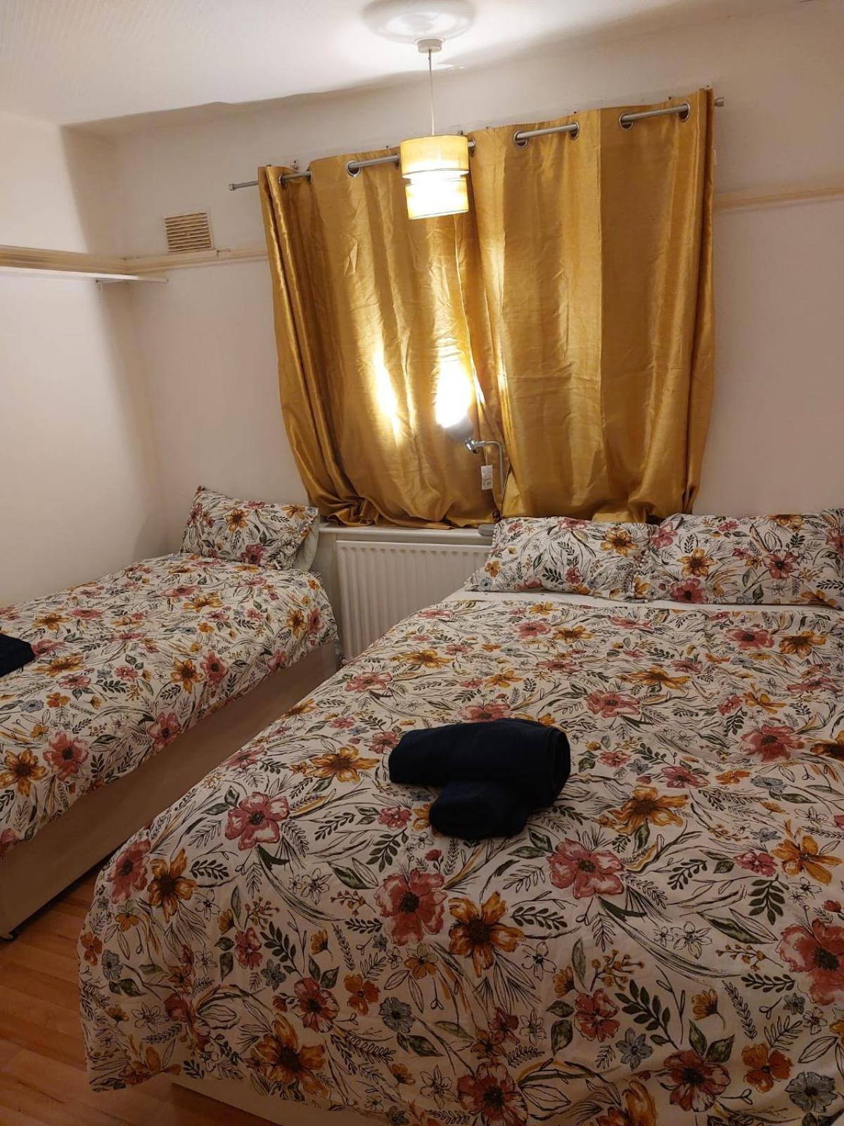 Catford Homely * London