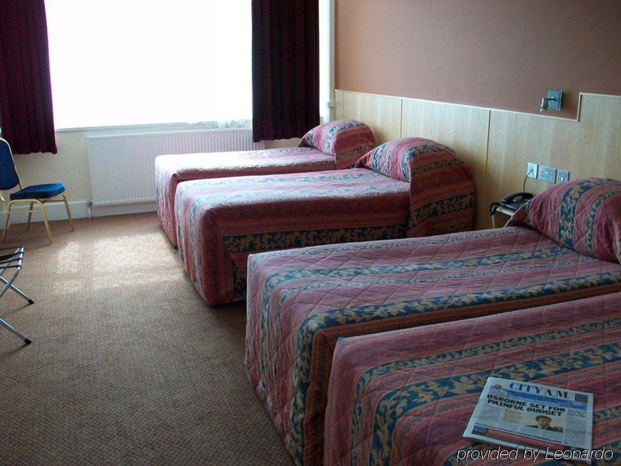 Hotell Hampton By Hilton 4*