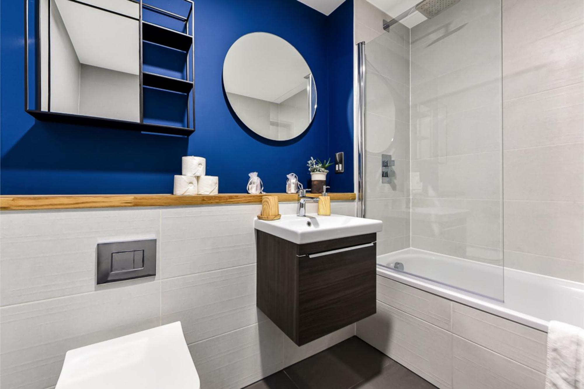 Appartement Earthy Elegance: Nature Inspired Flat In Prime Location Londen
