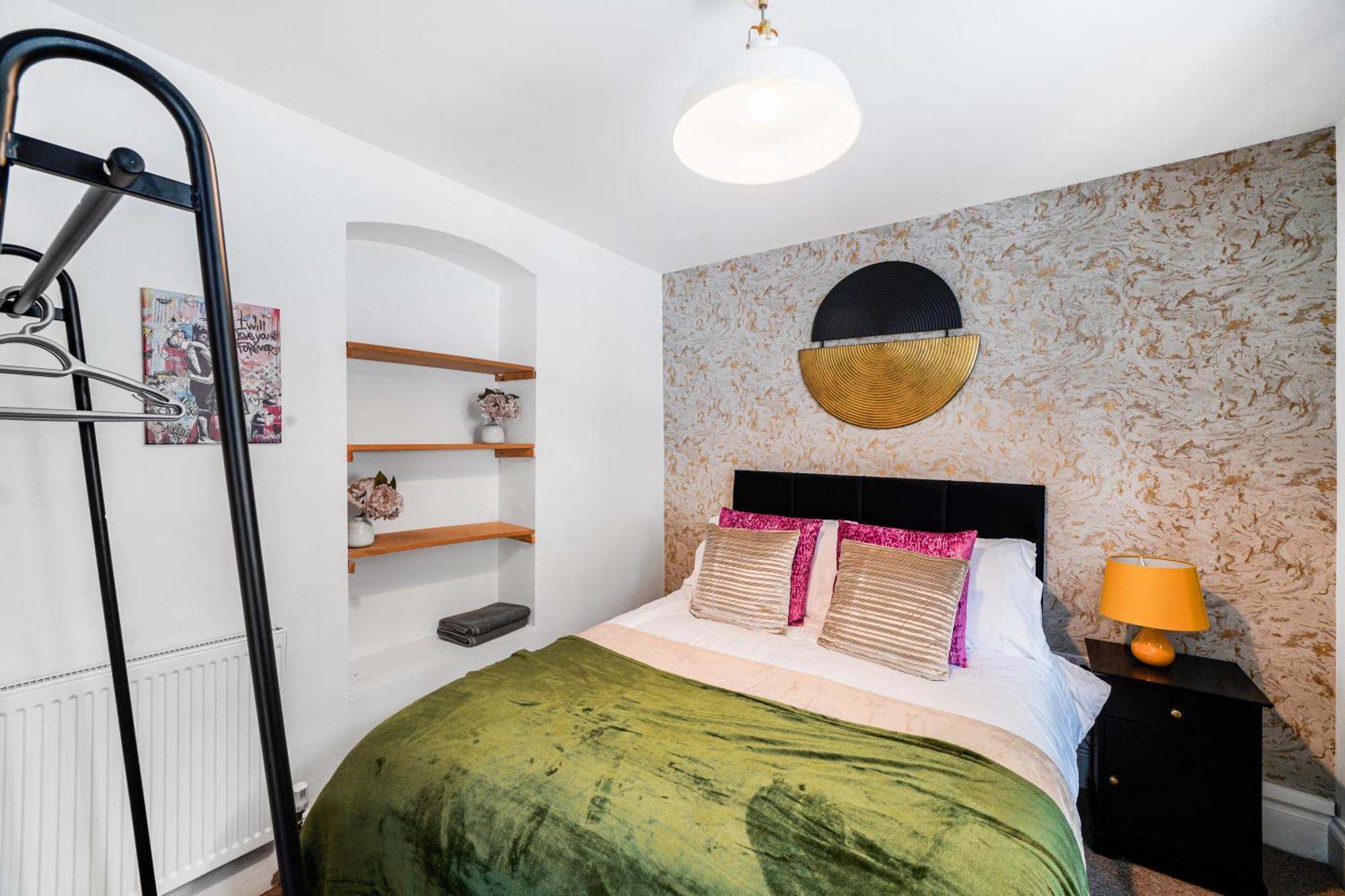 Classy Abode In Hackney - Garden - Sleeps 6 Apartment *