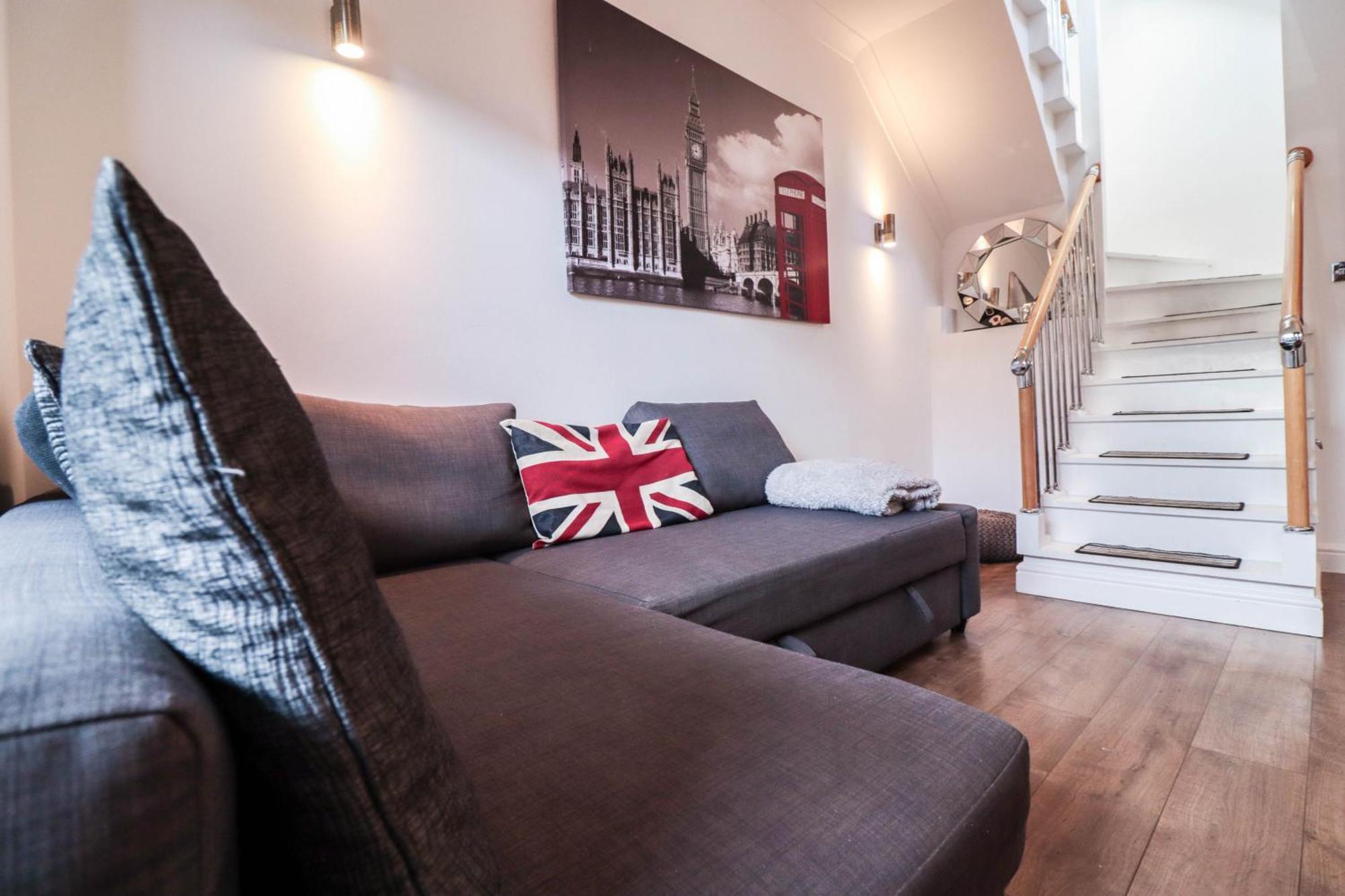 Stunning Split Level Appartement