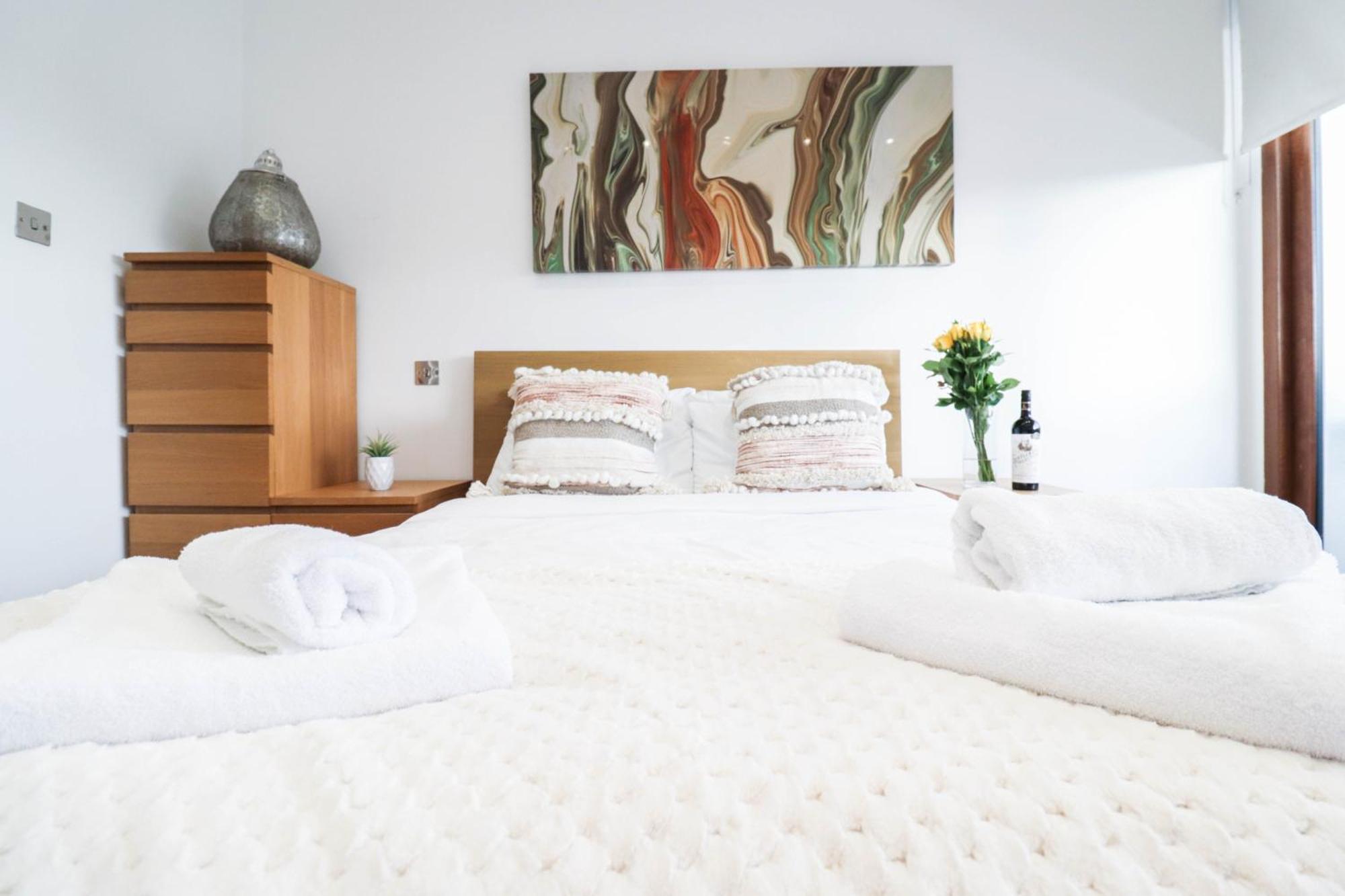 Stunning Split Level Appartement *
