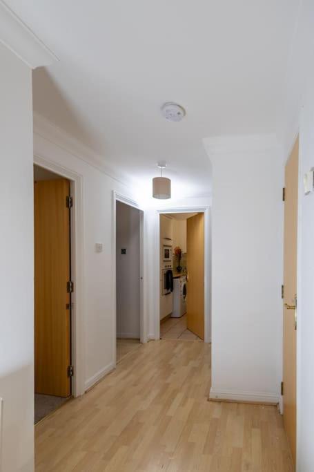 Appartement Morden Apartment, By The Sea With Free Parking *