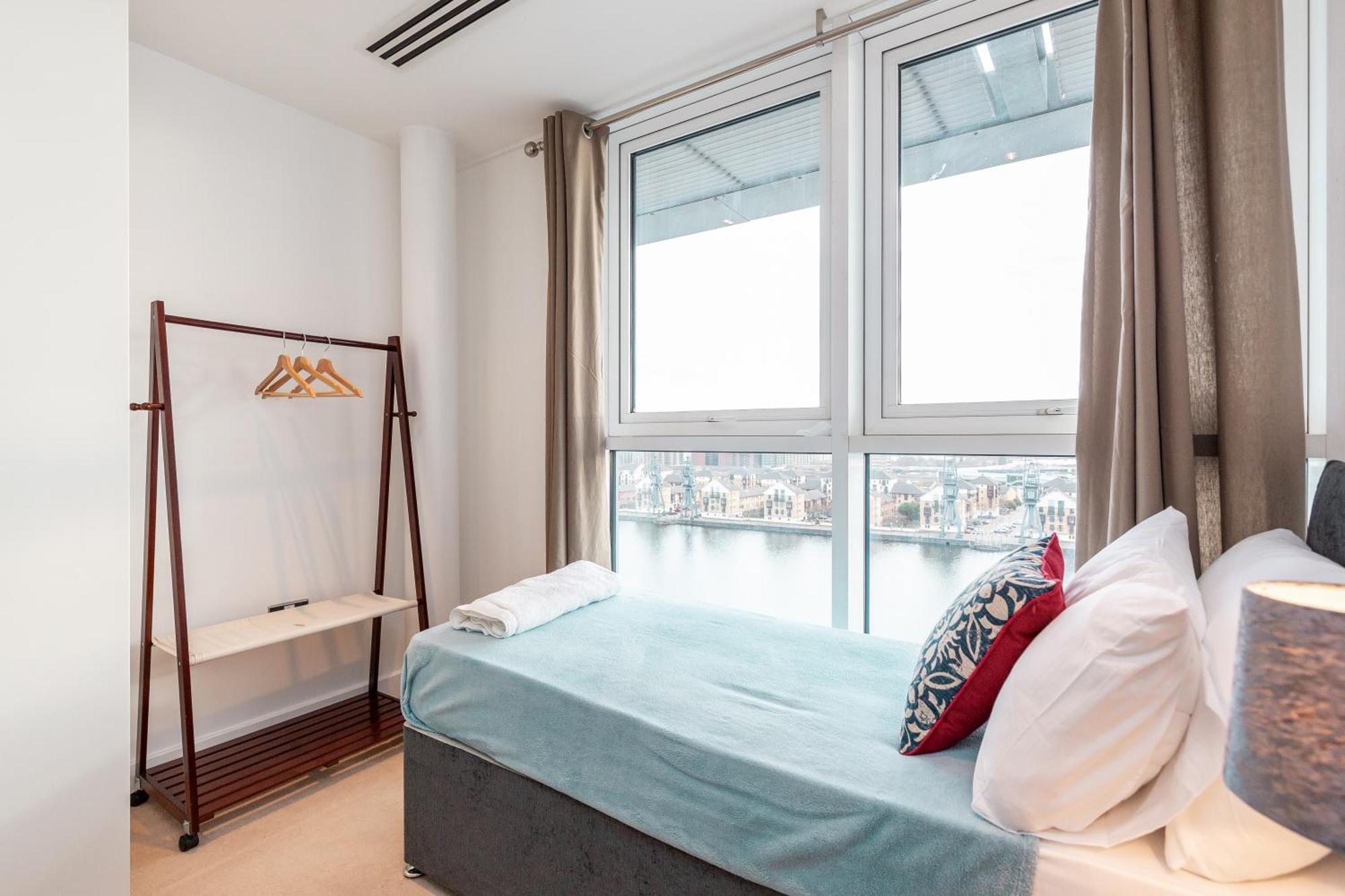 Premium By Excel Apartment *