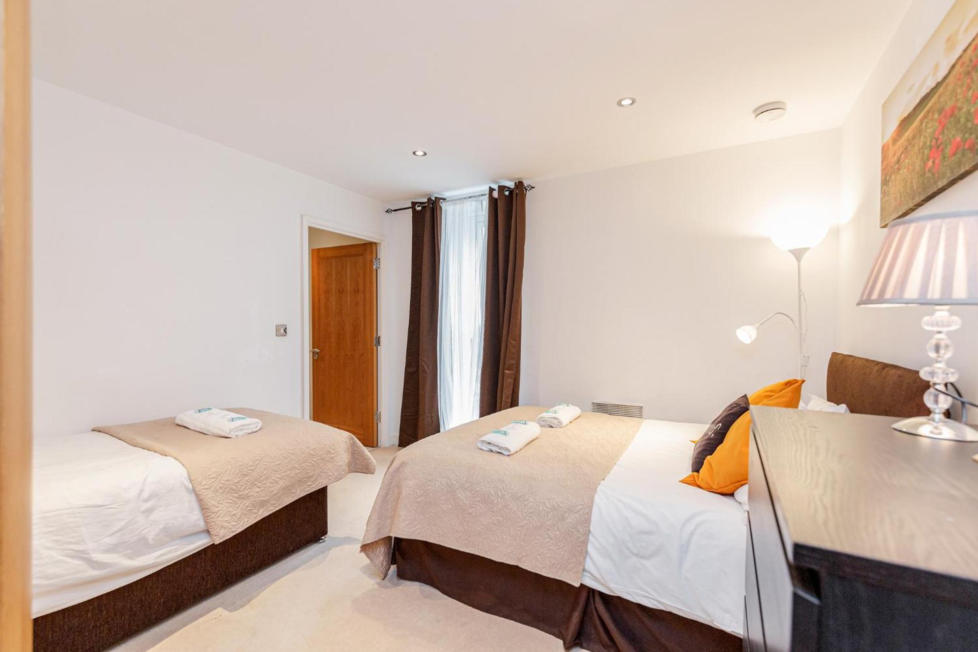 Premium By Excel * London