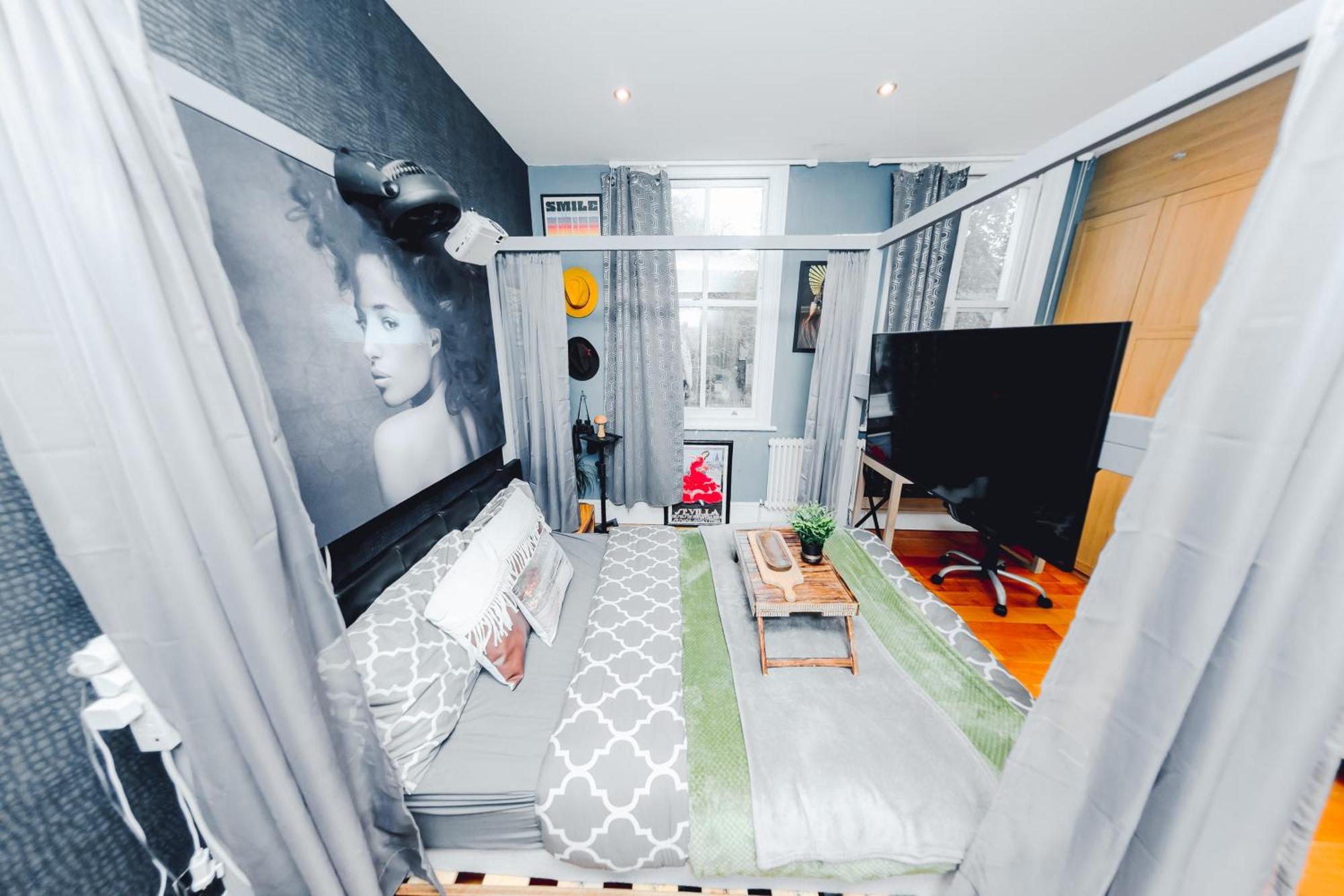 Homestay Master En - Townhouse Double With Garden & Hot Tub