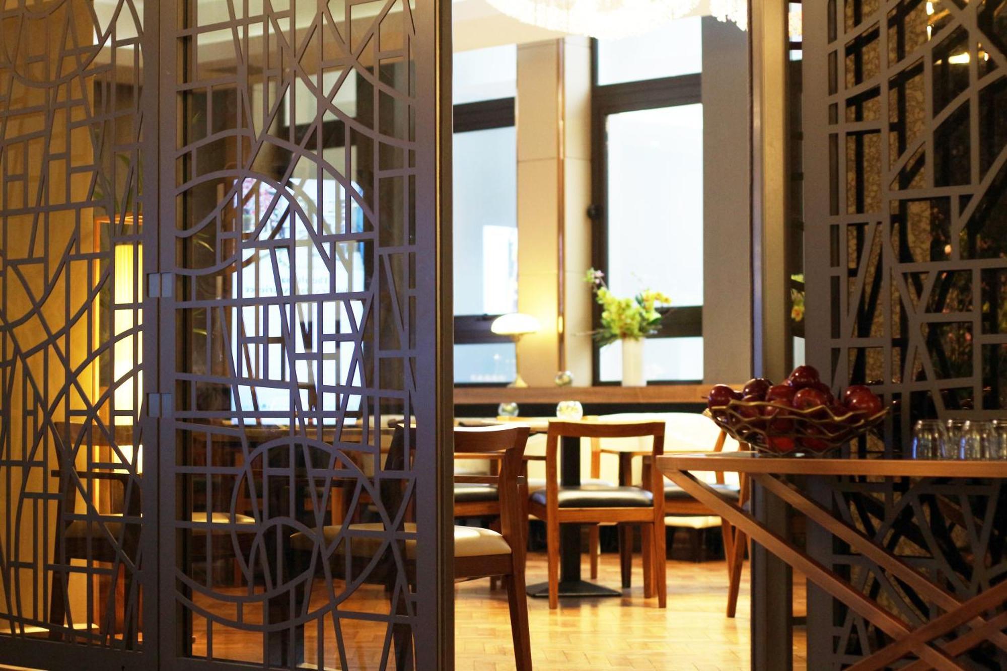 Montcalm Royal House, Hotell
