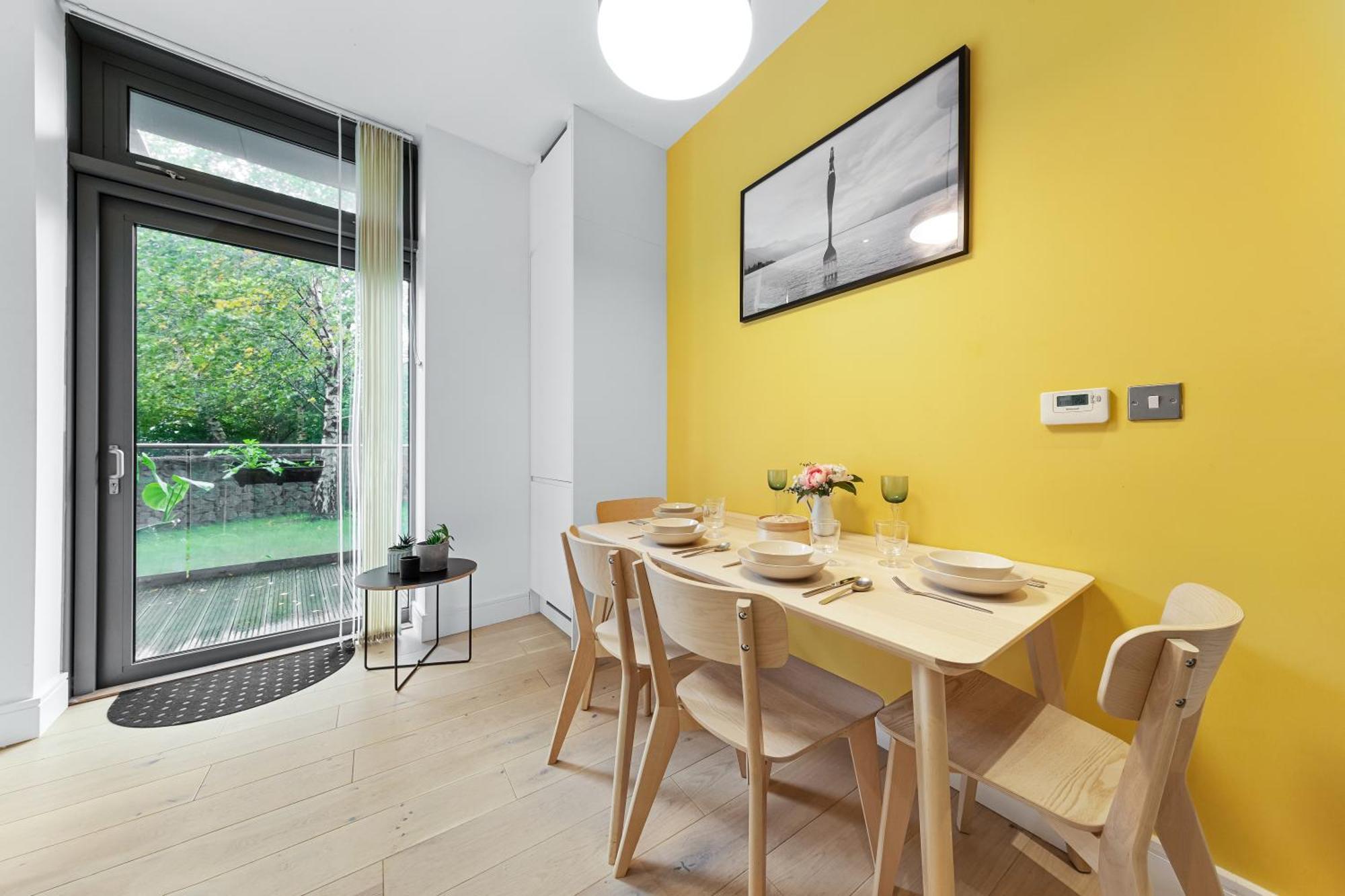 Lägenhet Trendy 2 Bed Flat In Greenwich With Car Parking