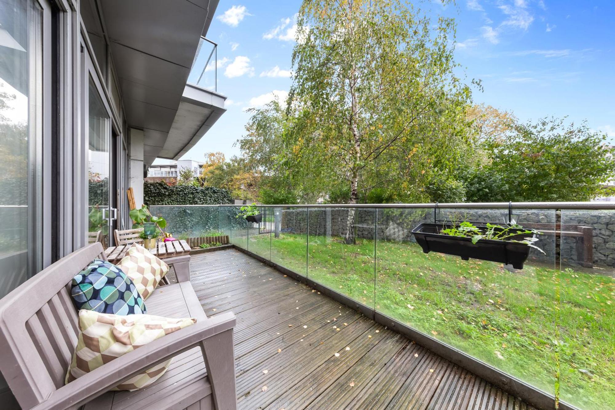 Trendy 2 Bed Flat In Greenwich With Car Parking Lägenhet London