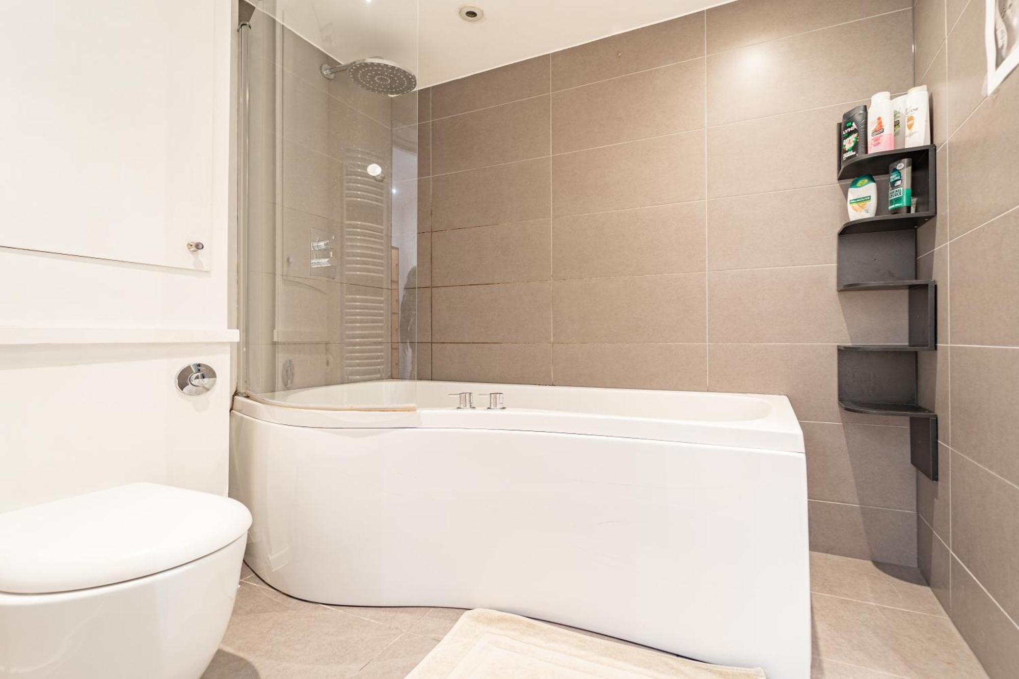Modern Flat In Prime Location Near Shoreditch & Brick Lane Lejlighed