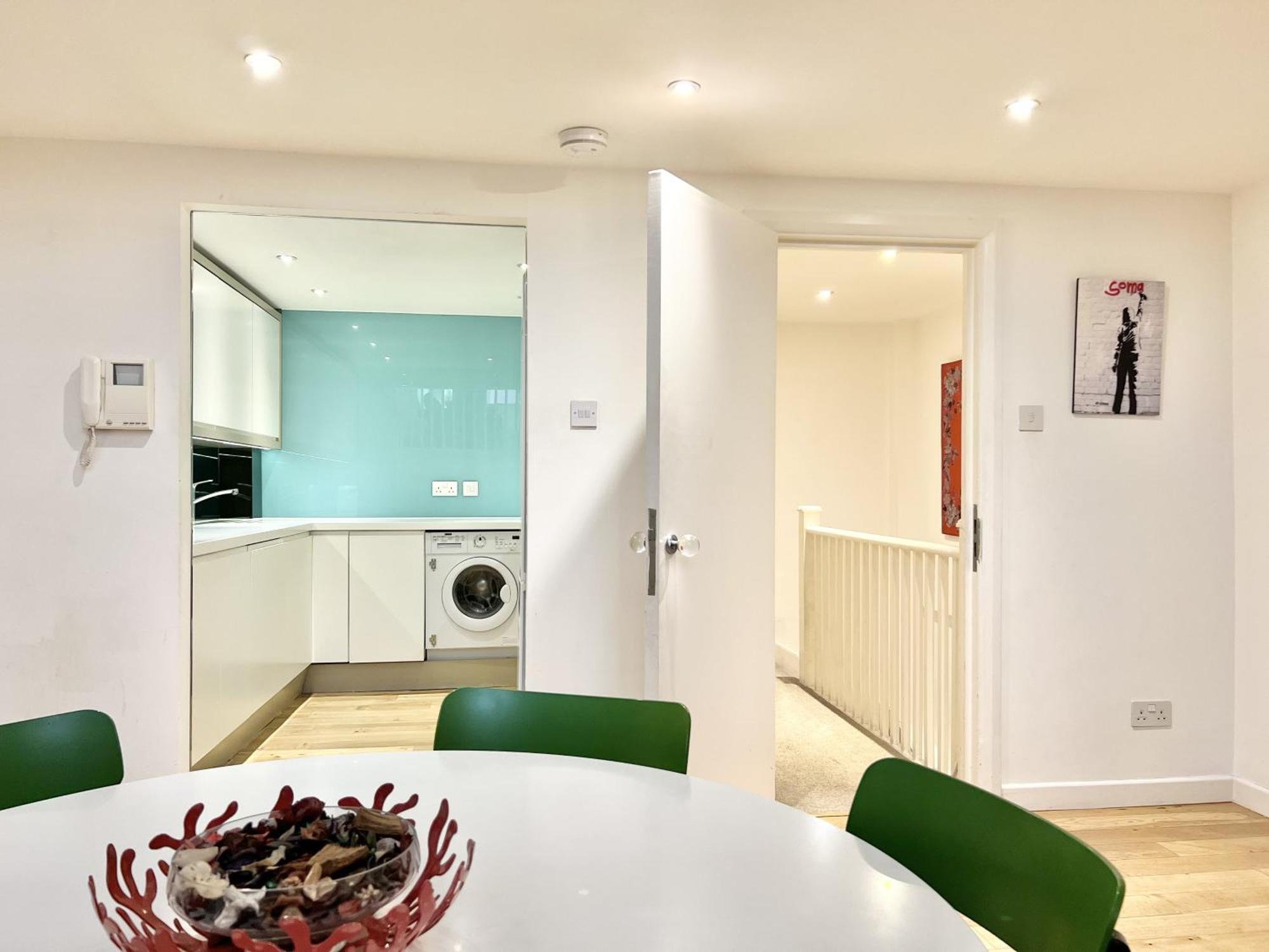 Lägenhet Vip Serviced Excellent Location Great Price