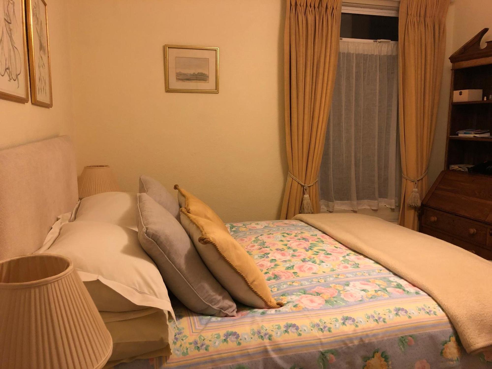Bed & Breakfast Helena Host Family 3*