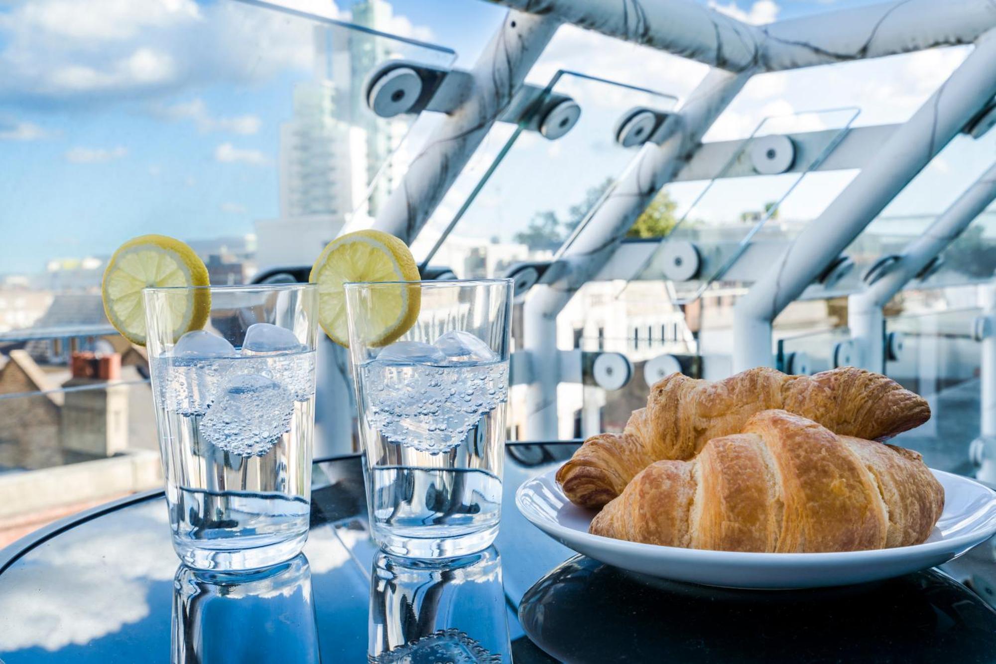 Bridge Penthouse - Luxury Apartment London