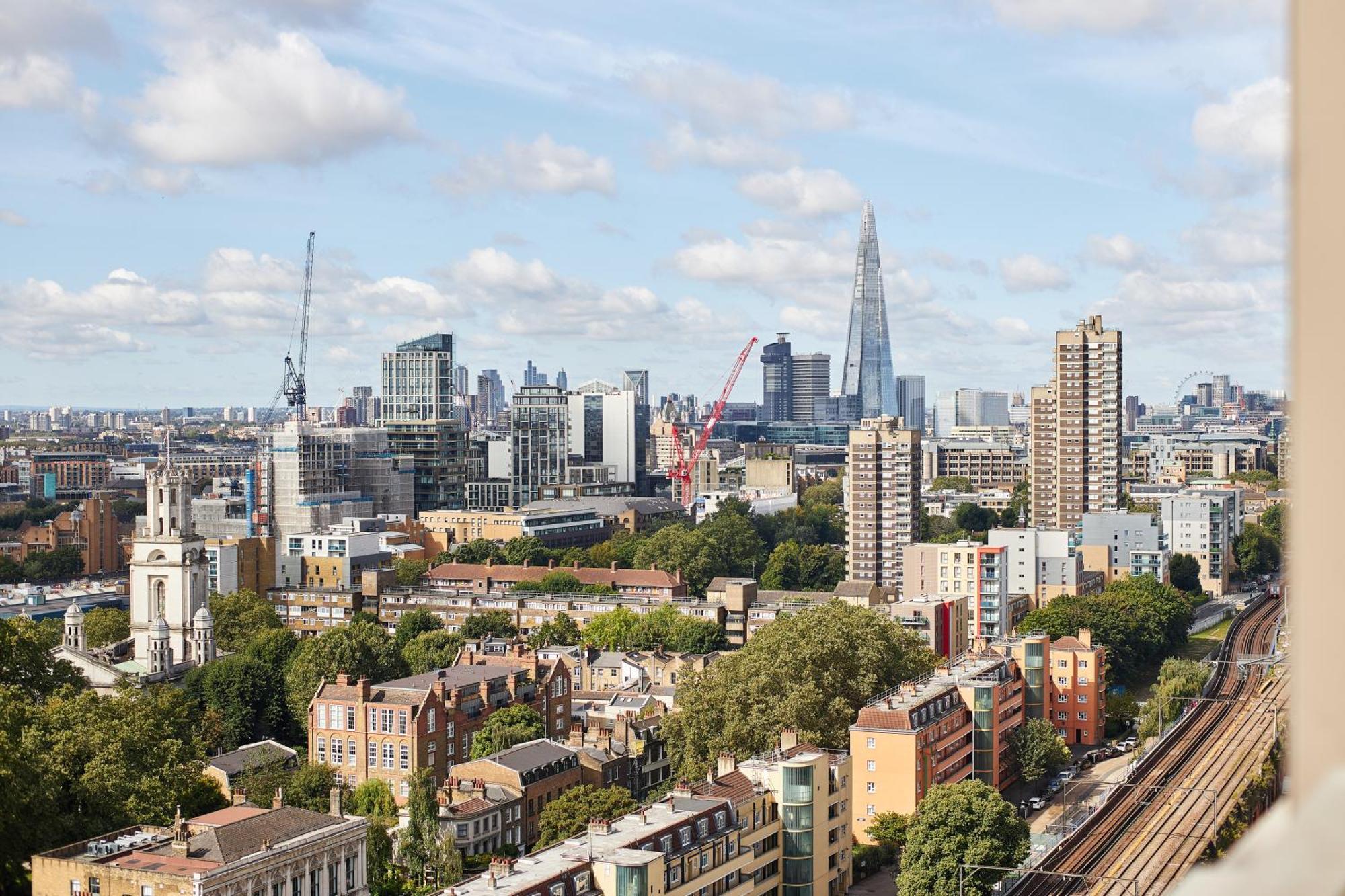 View Short Walk To Tower Bridge, Free Car Parking Lägenhet *