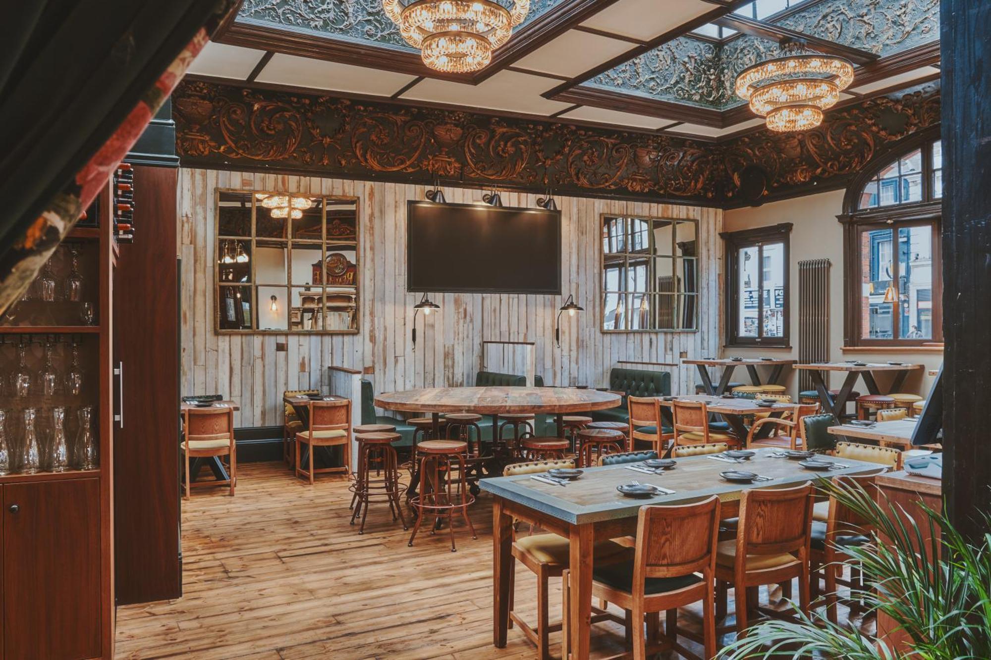 Kro The Black Lion Pub & Boutique