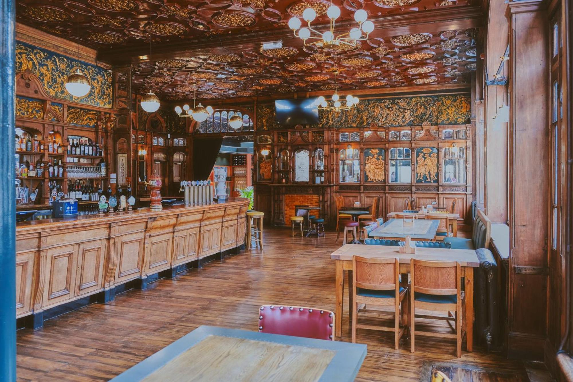 Kro The Black Lion Pub & Boutique