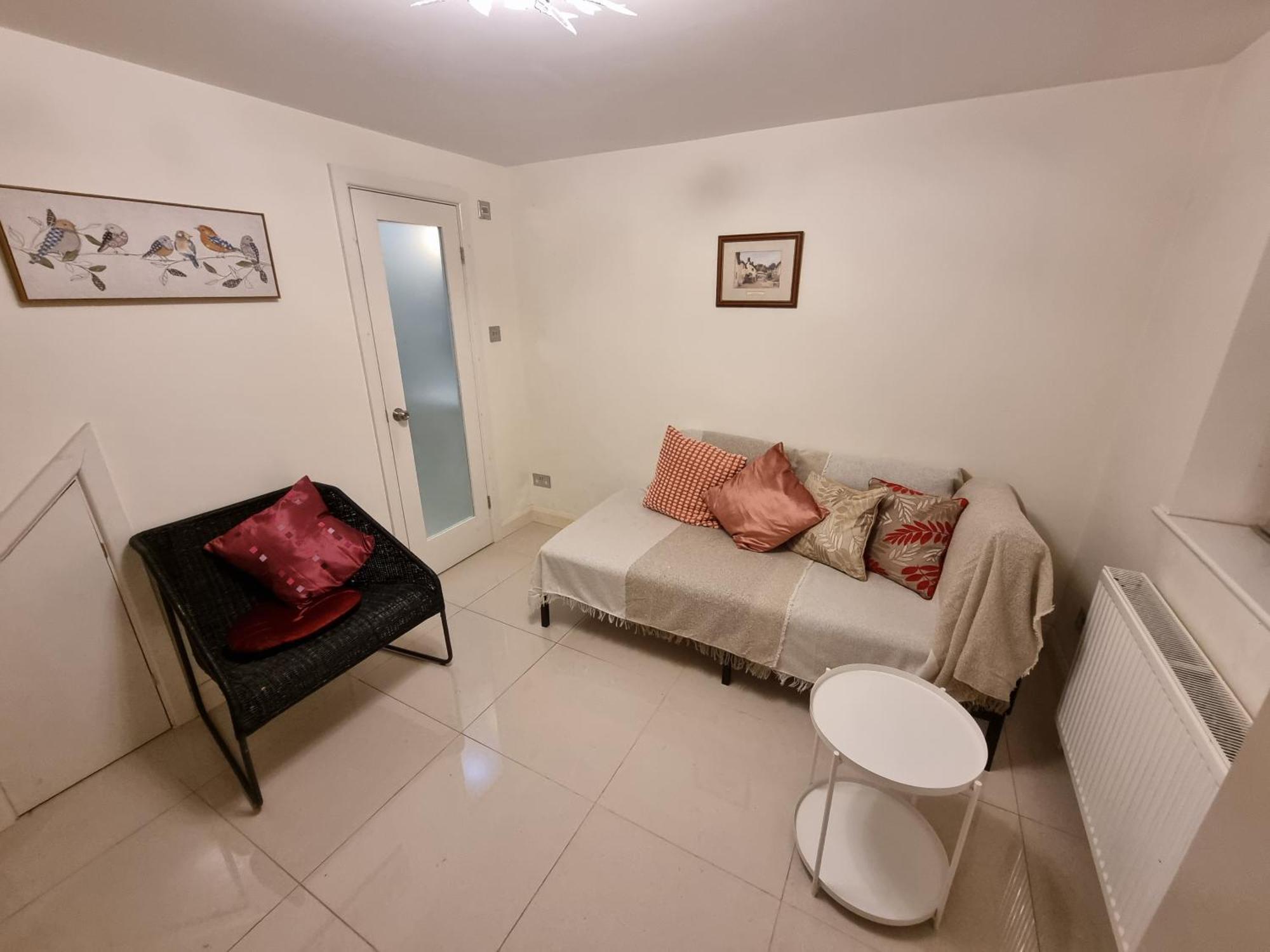 Zone 1 House With Secure Garden London