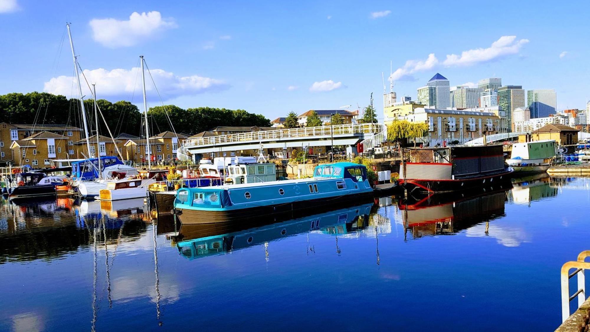 Accommodatie bij particulieren Two Stunning Bedrooms & Private Balcony & River View Londen