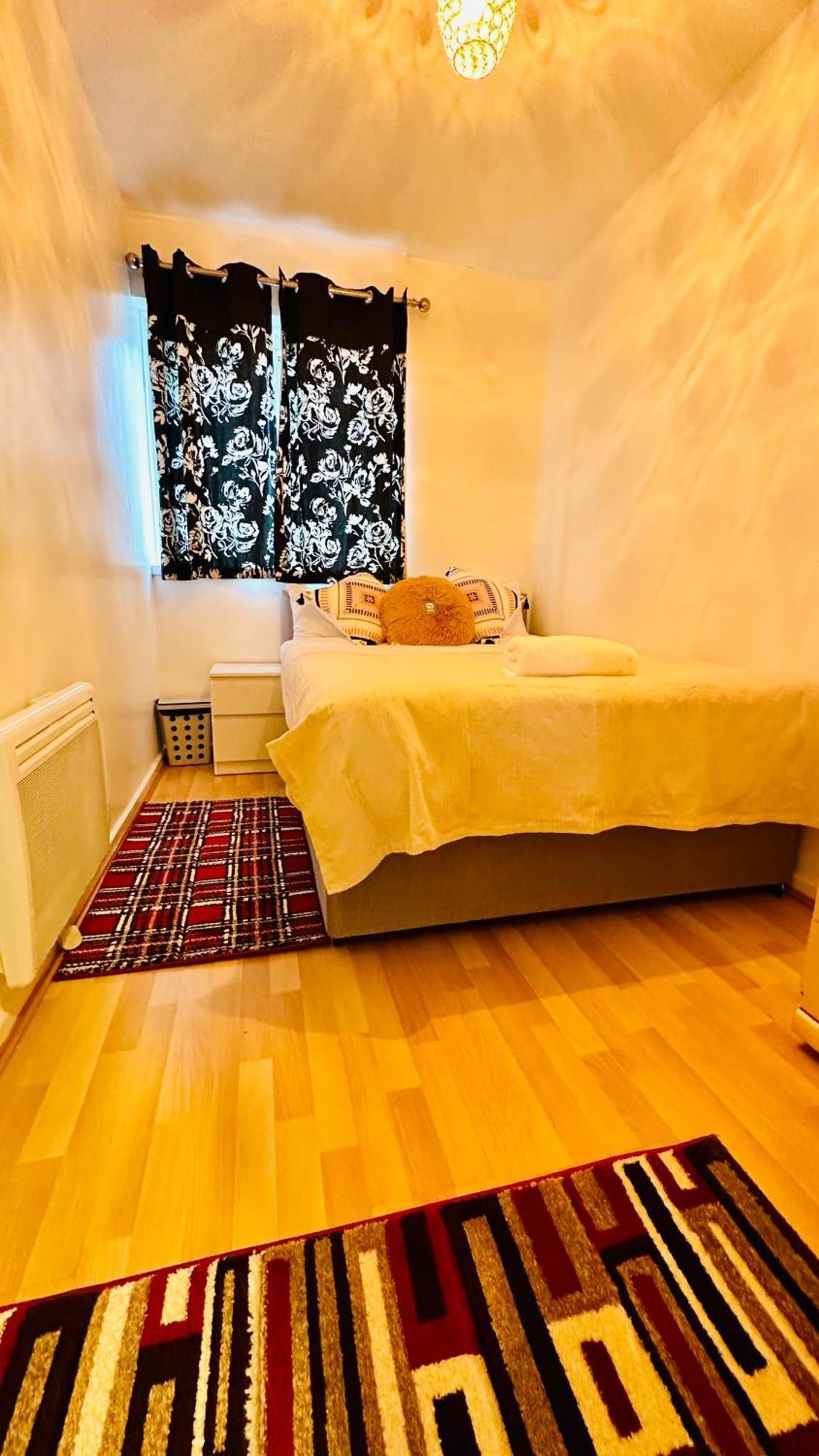 Bed & Breakfast Whites