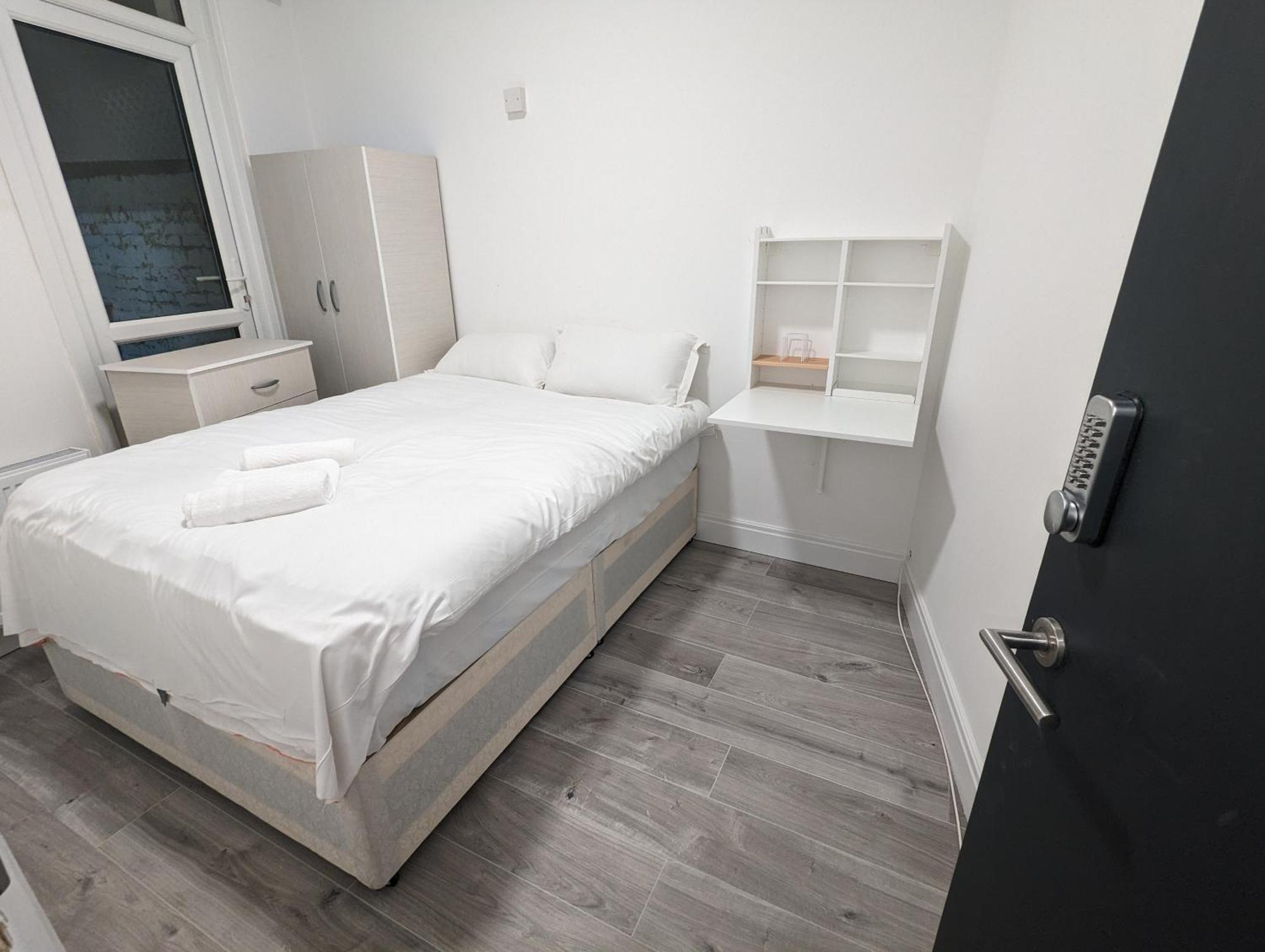 Mile End Guest house London