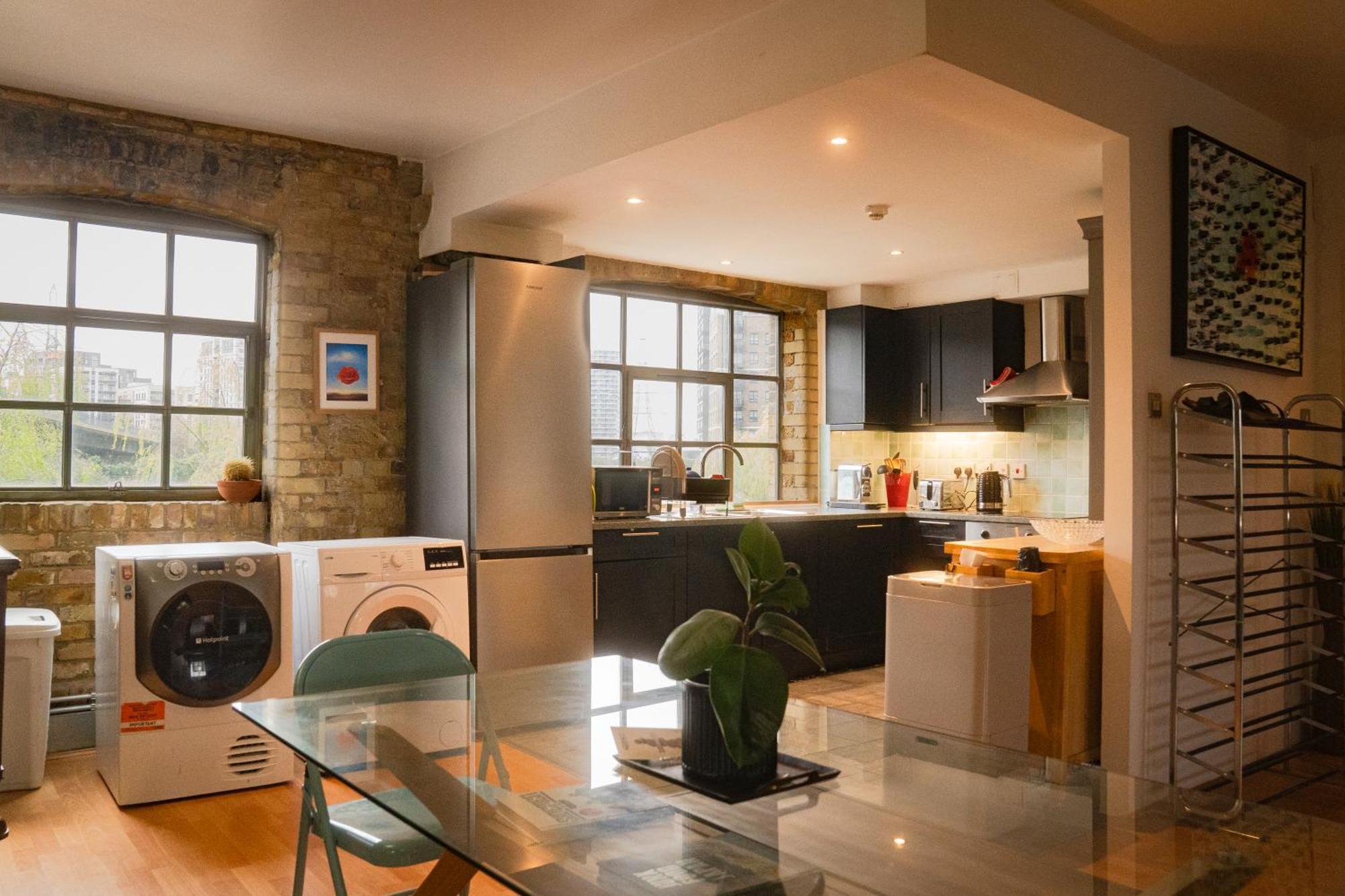 Loft Style Near O2, Abba Voyage, Excel Leilighet
