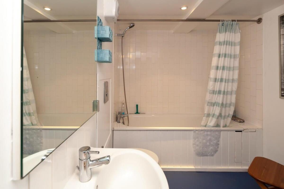 Lejlighed Charming 1 Bedroom In Old School House London